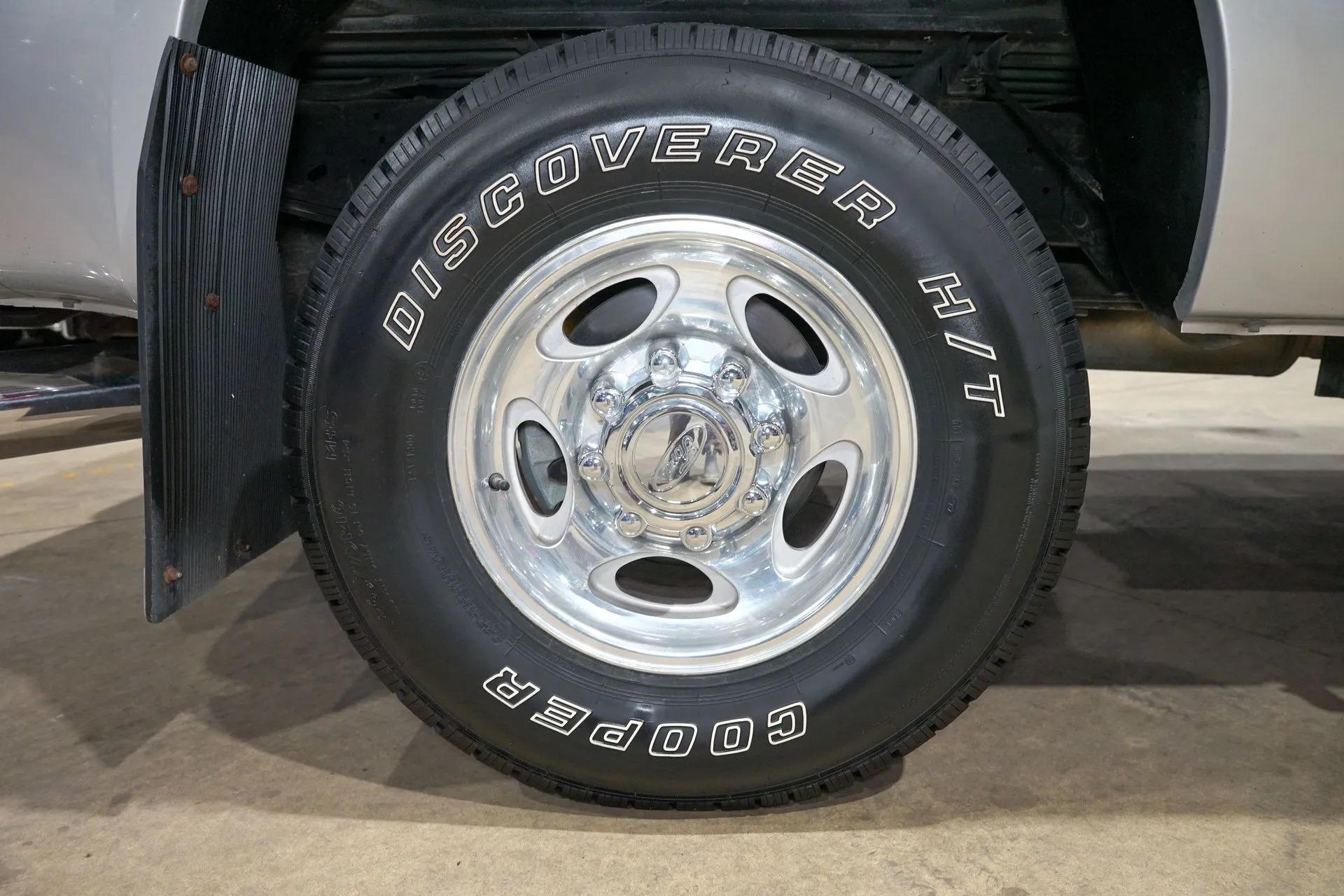 1999 Ford F-250 Super Duty XLT