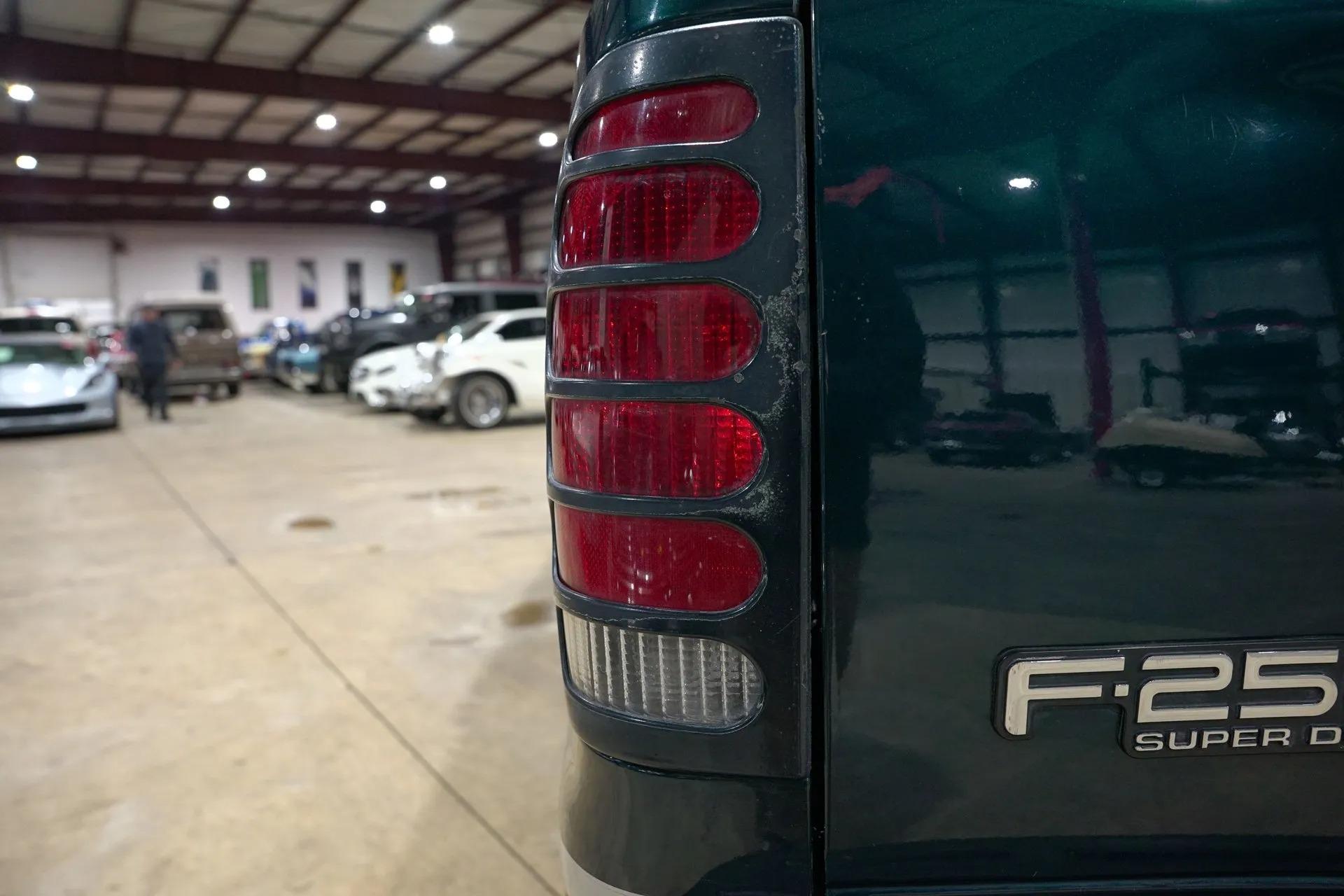 1999 Ford F-250 Super Duty XLT