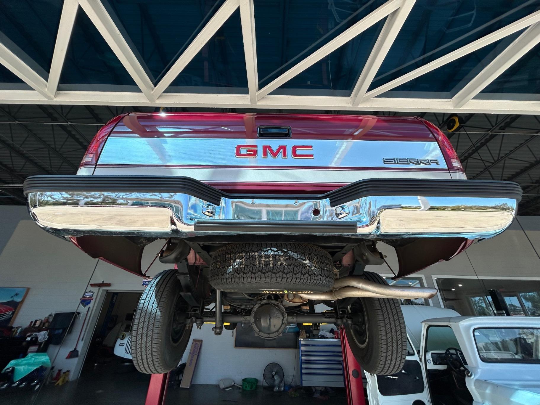 1989 GMC C1500 Sierra Santa Fe Edition