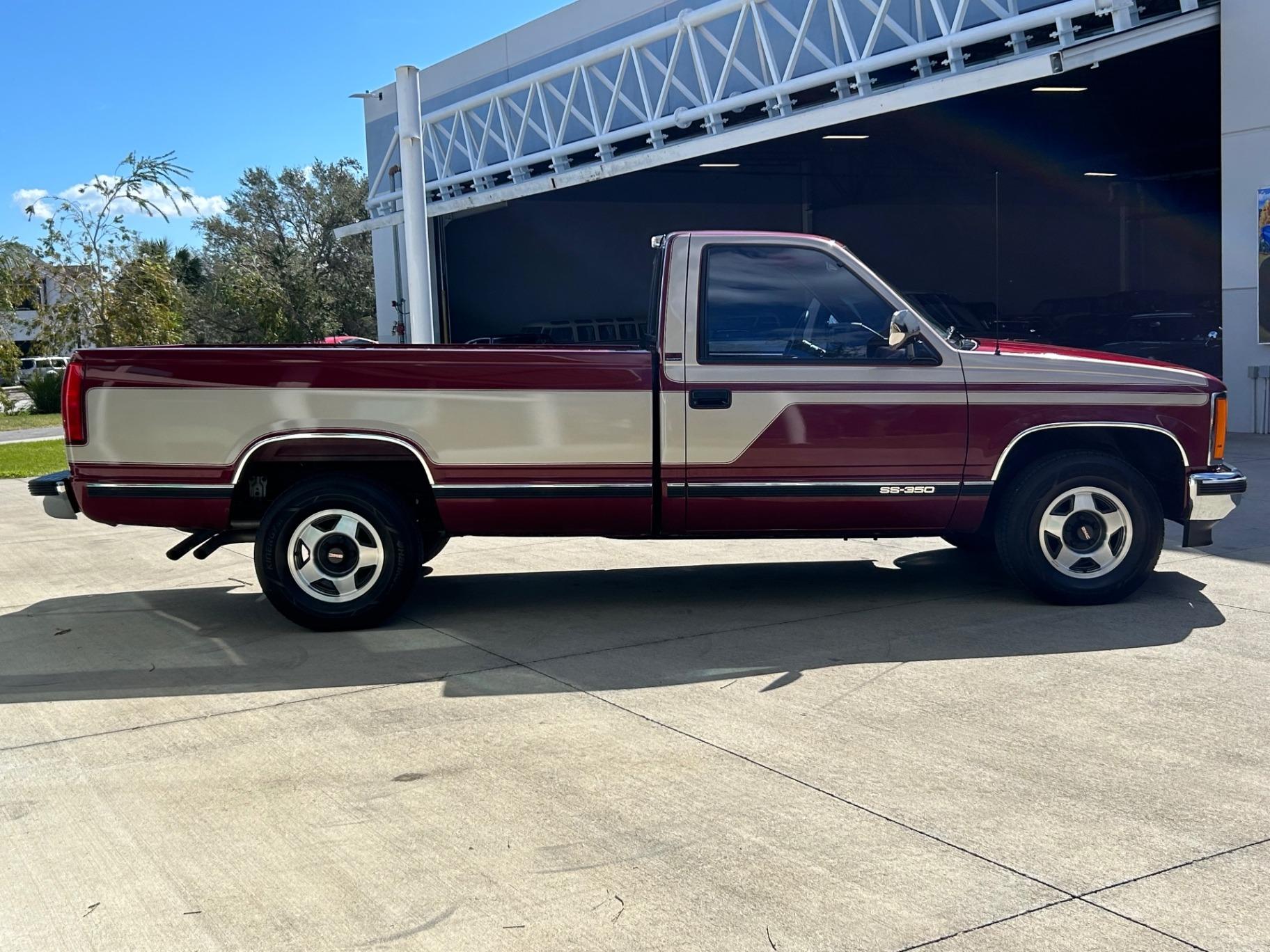 1989 GMC C1500 Sierra Santa Fe Edition