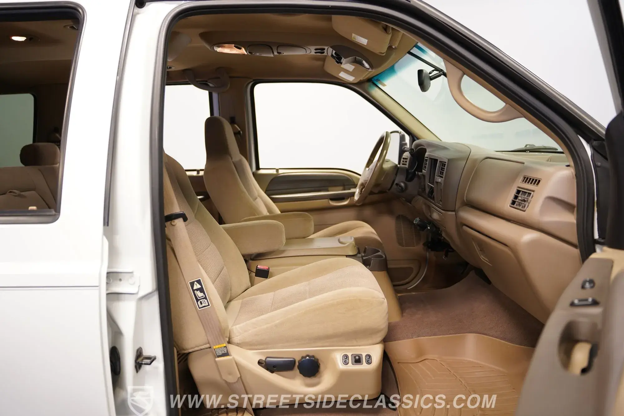 2002 Ford Excursion XLT 4×4