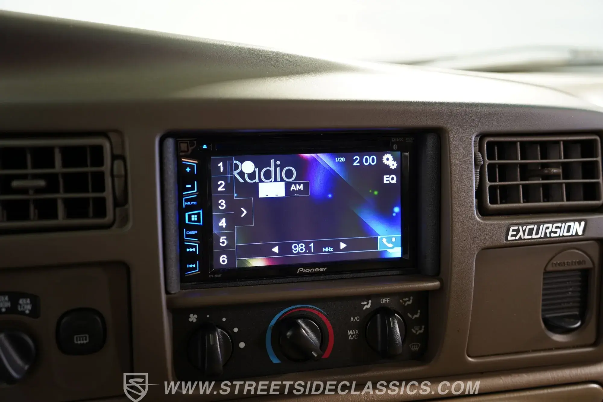 2002 Ford Excursion XLT 4×4