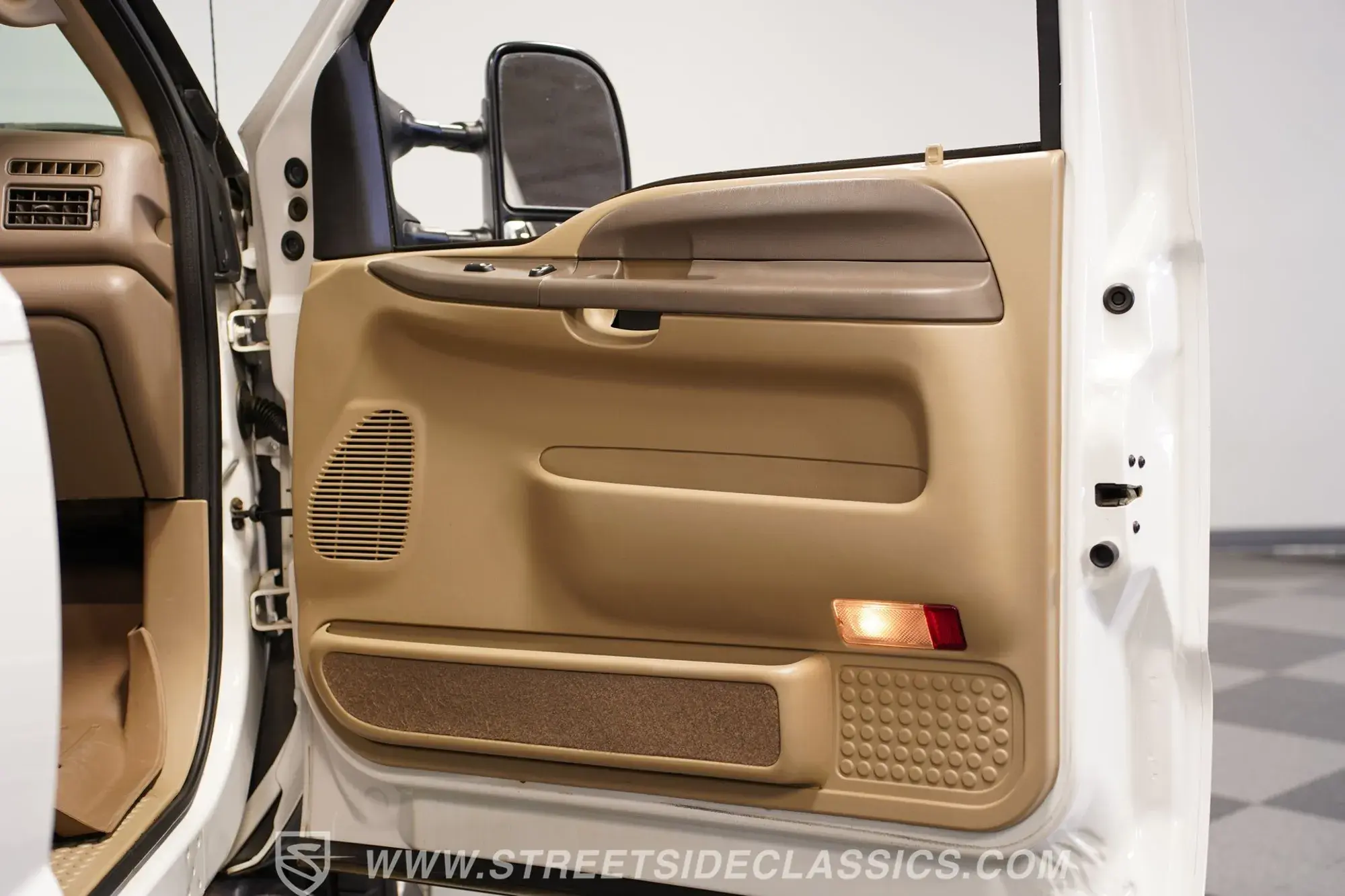 2002 Ford Excursion XLT 4×4