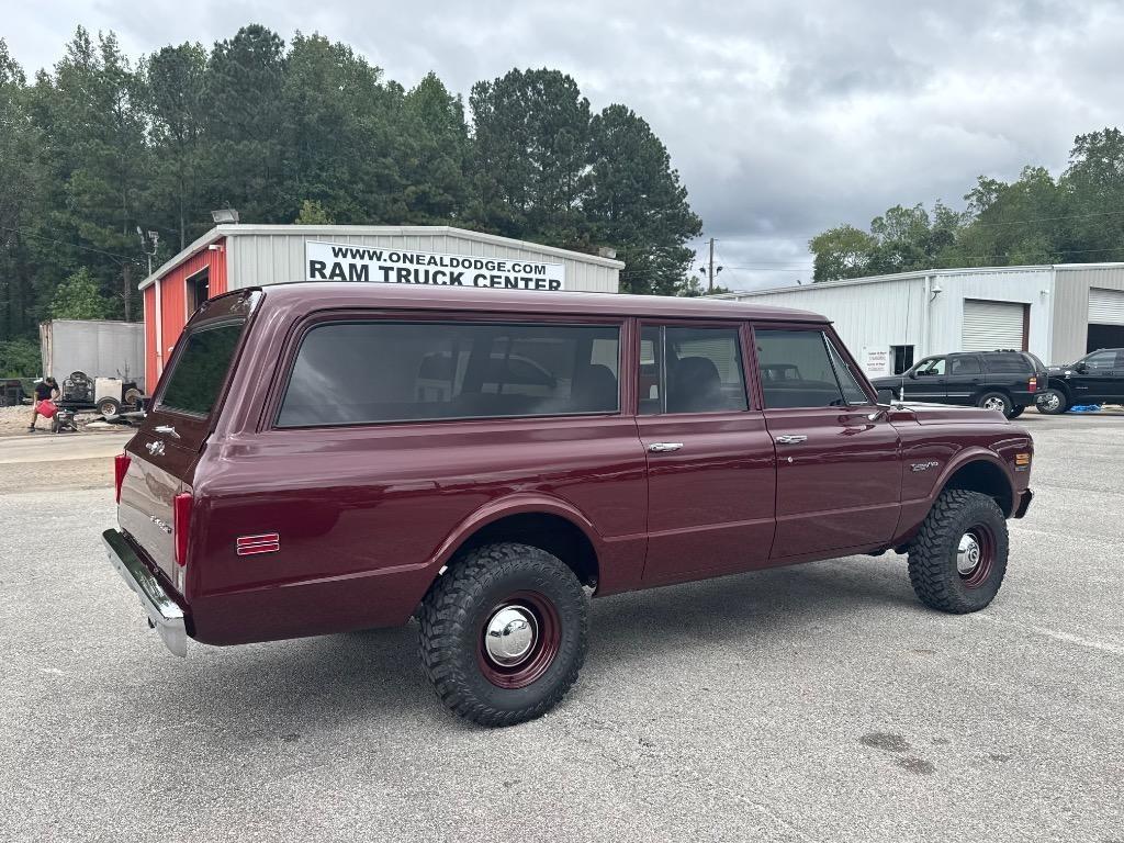 Restored 1972 Chevrolet Surburban