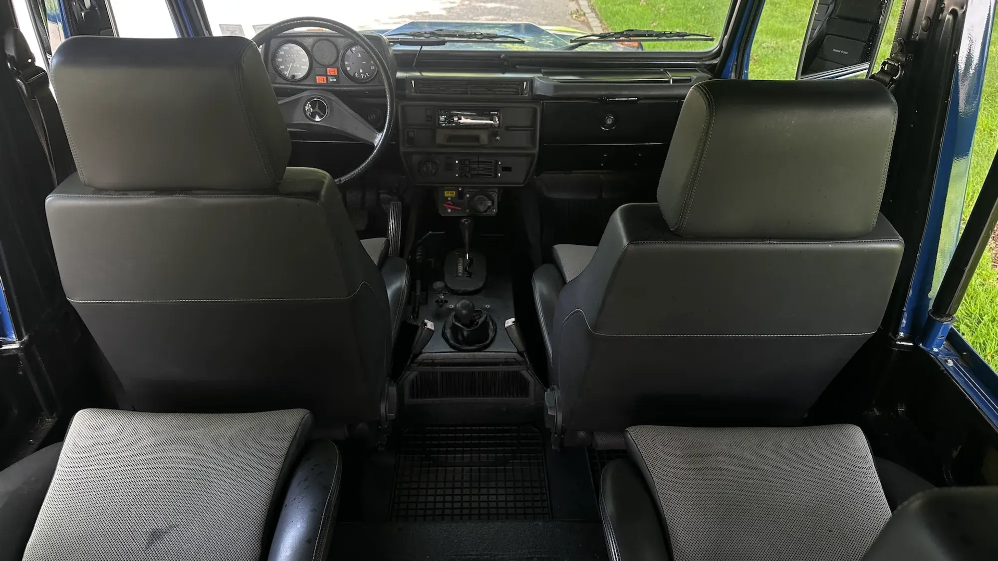 1990 Mercedes-Benz 230GE