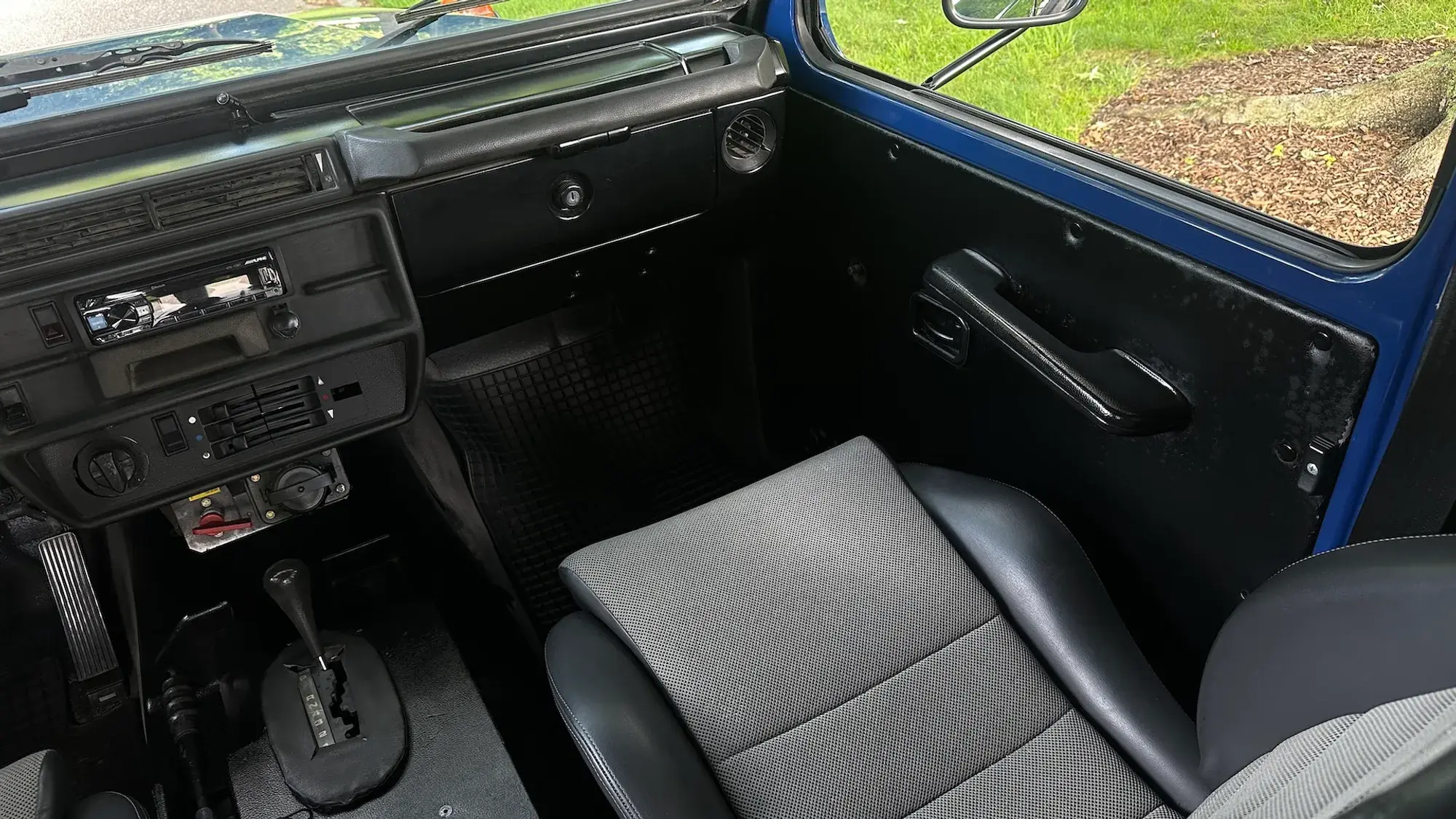 1990 Mercedes-Benz 230GE