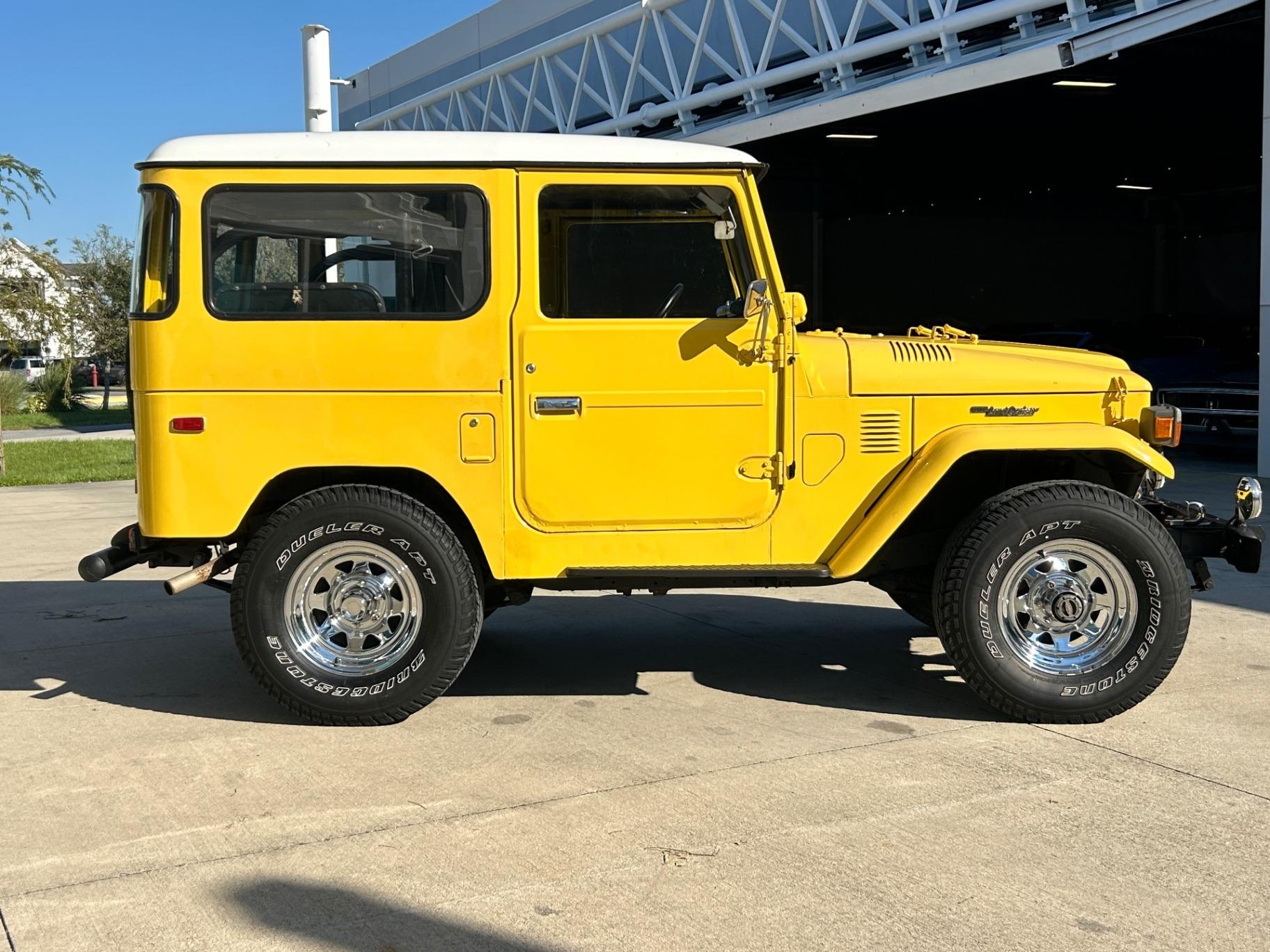 1975 Toyota Land Cruiser FJ40 - 4