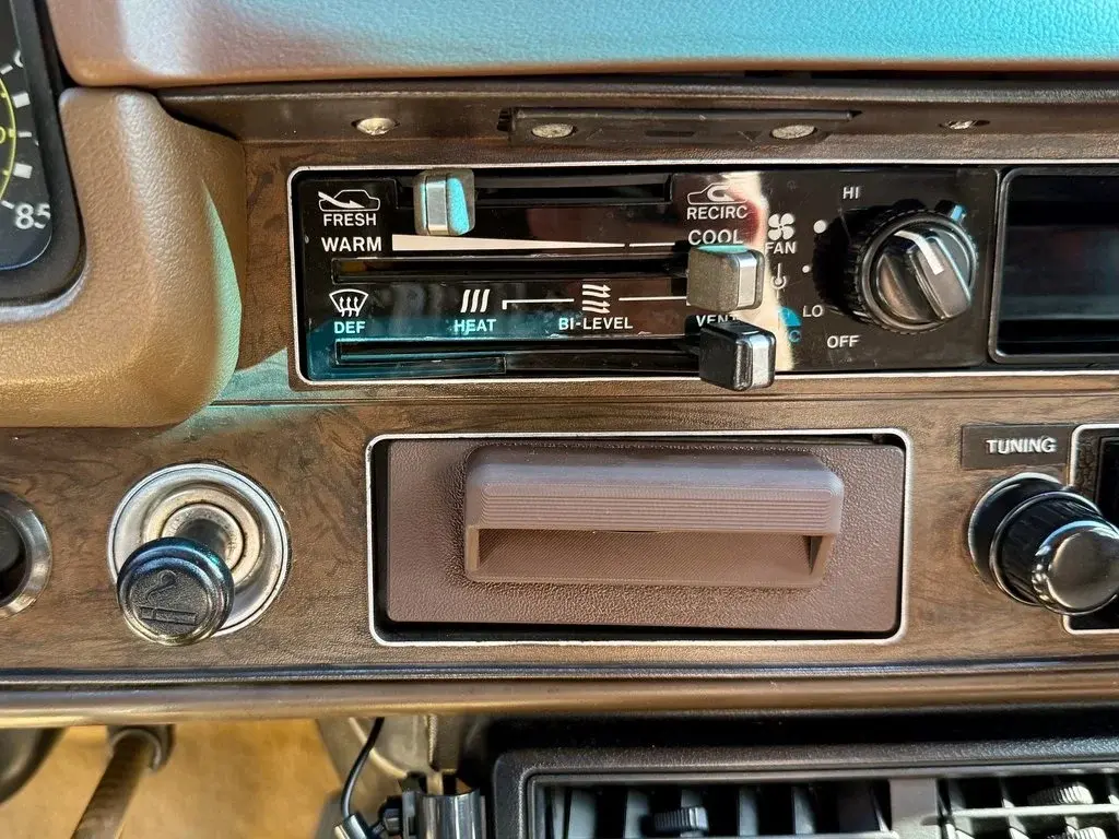 Restored 1983 Toyota Pickup SR5