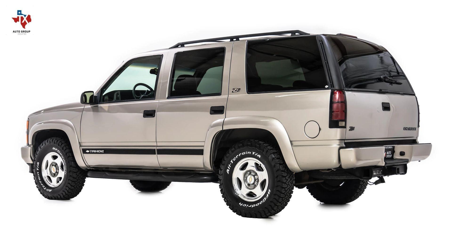 1-Owner 2000 Chevrolet Tahoe Z71 - 3