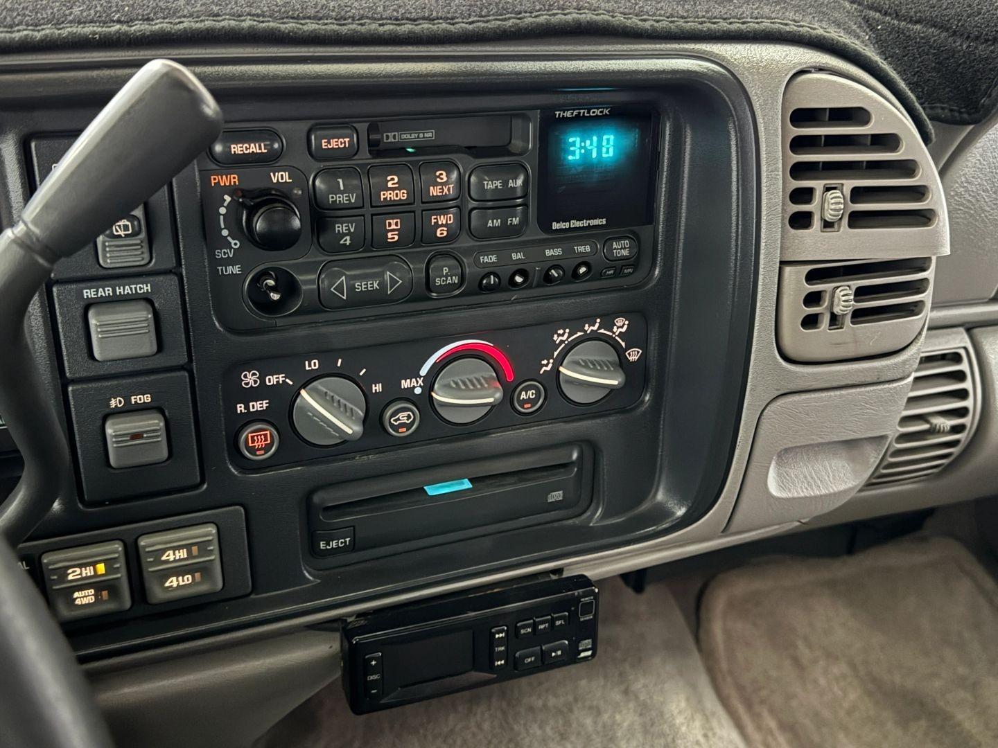 1-Owner 2000 Chevrolet Tahoe Z71