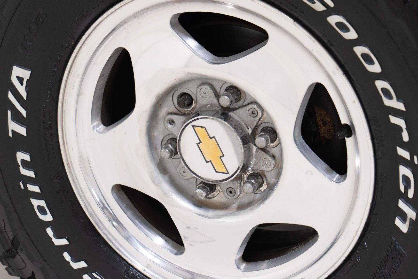 1-Owner 2000 Chevrolet Tahoe Z71