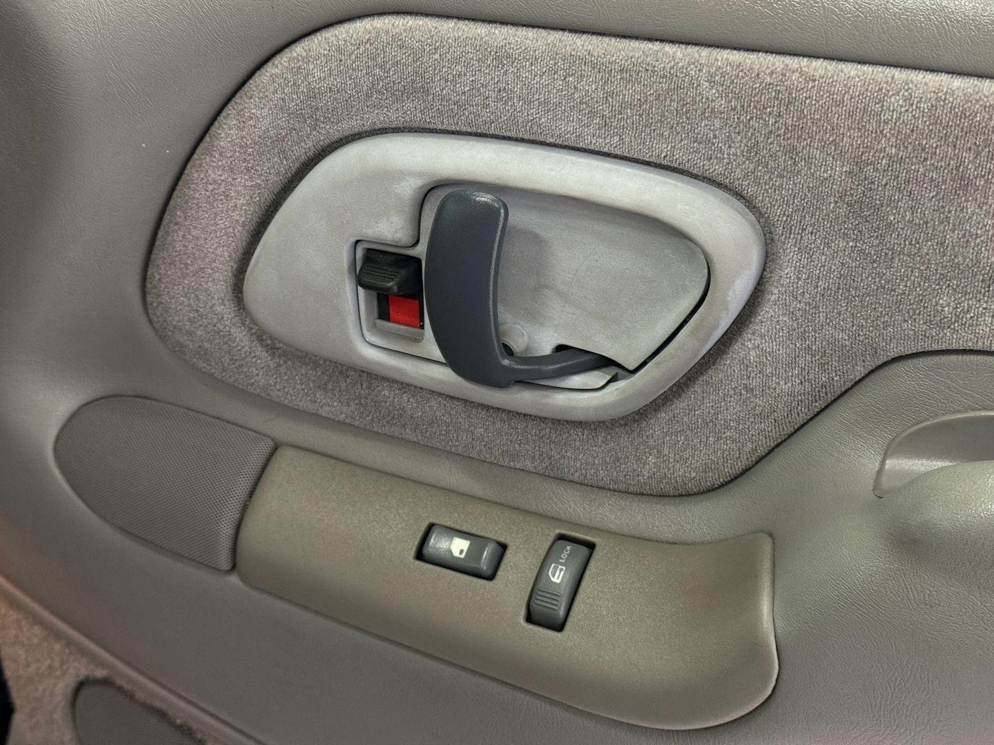 1-Owner 2000 Chevrolet Tahoe Z71