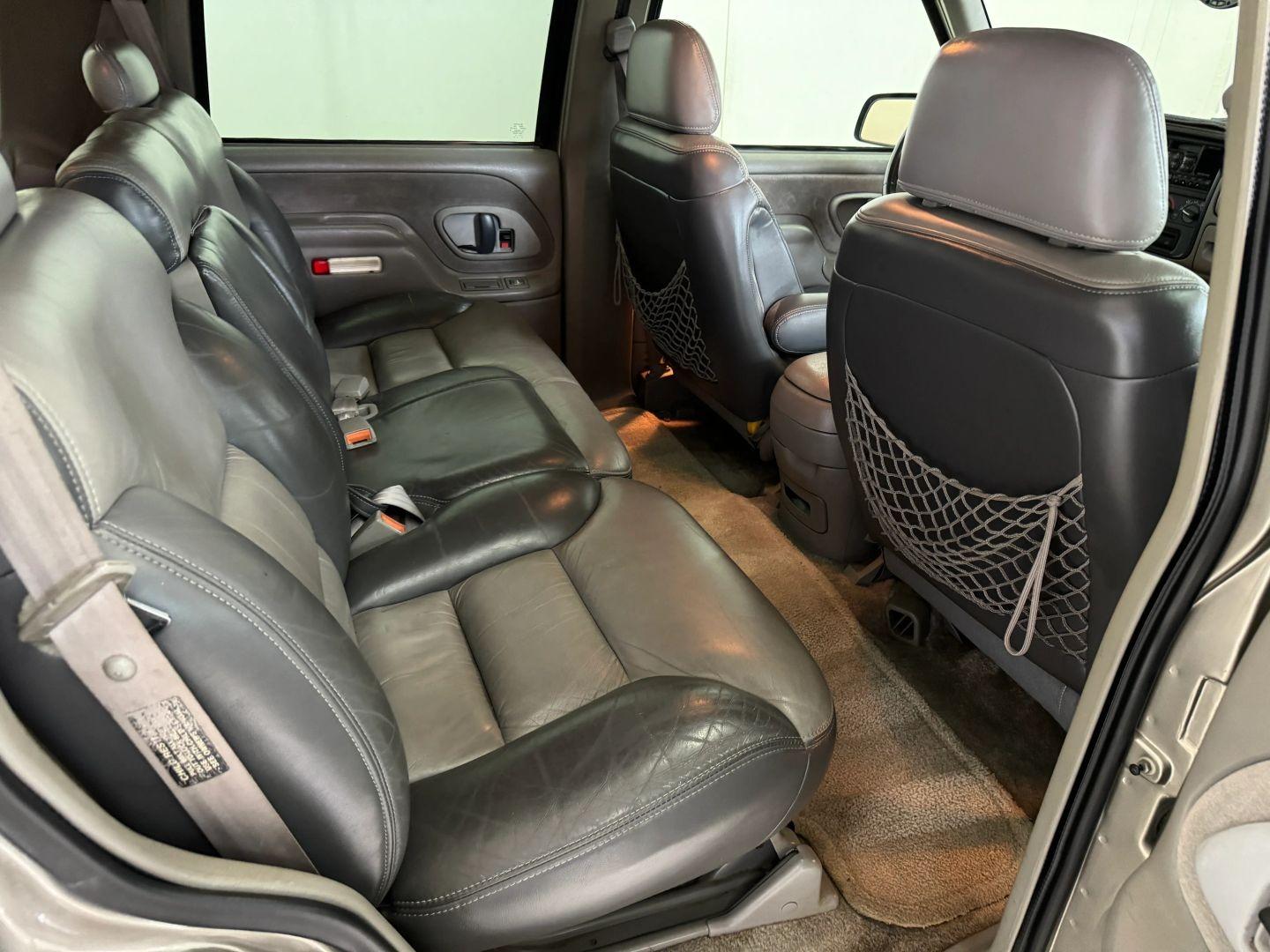 1-Owner 2000 Chevrolet Tahoe Z71