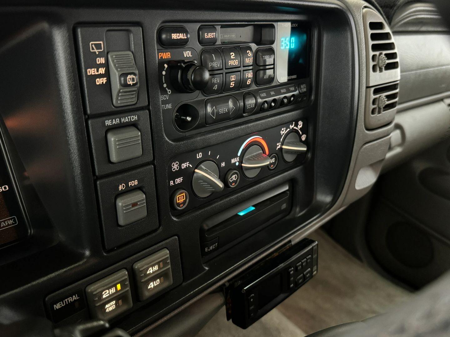 1-Owner 2000 Chevrolet Tahoe Z71