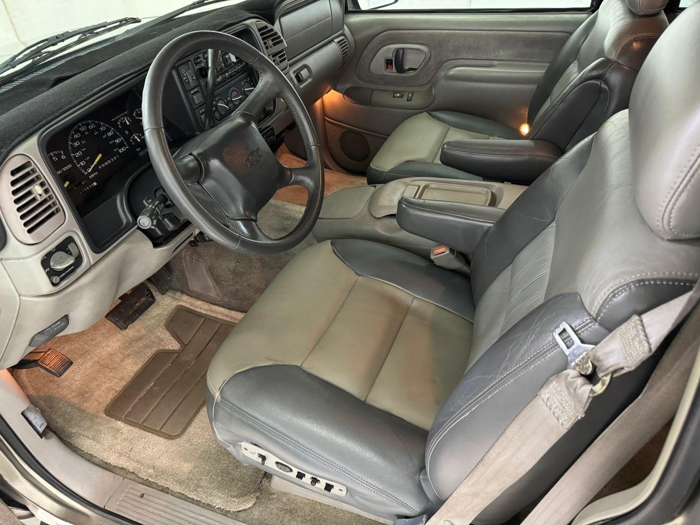 1-Owner 2000 Chevrolet Tahoe Z71