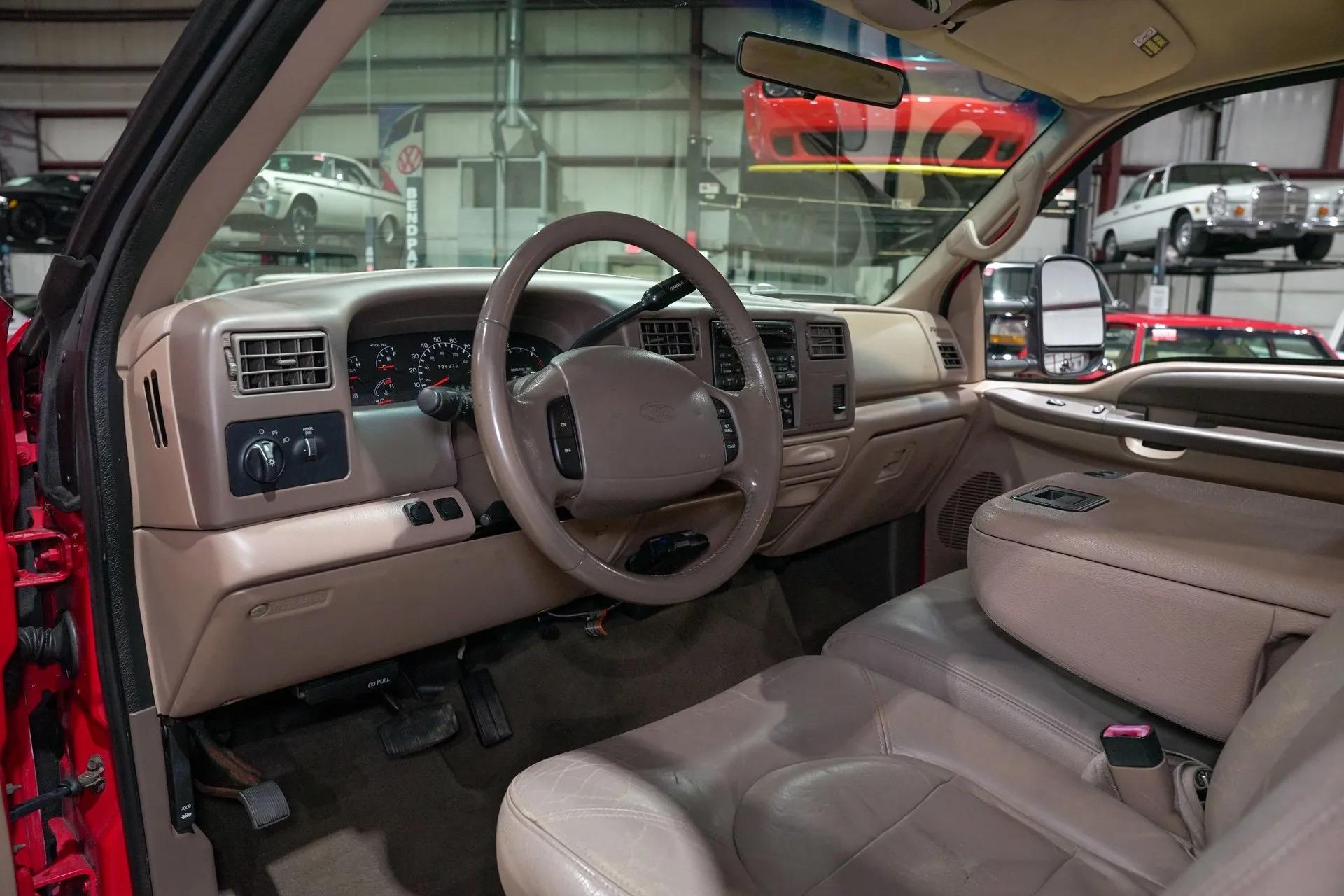 1999 Ford F-350 Super Duty Lariat - 5