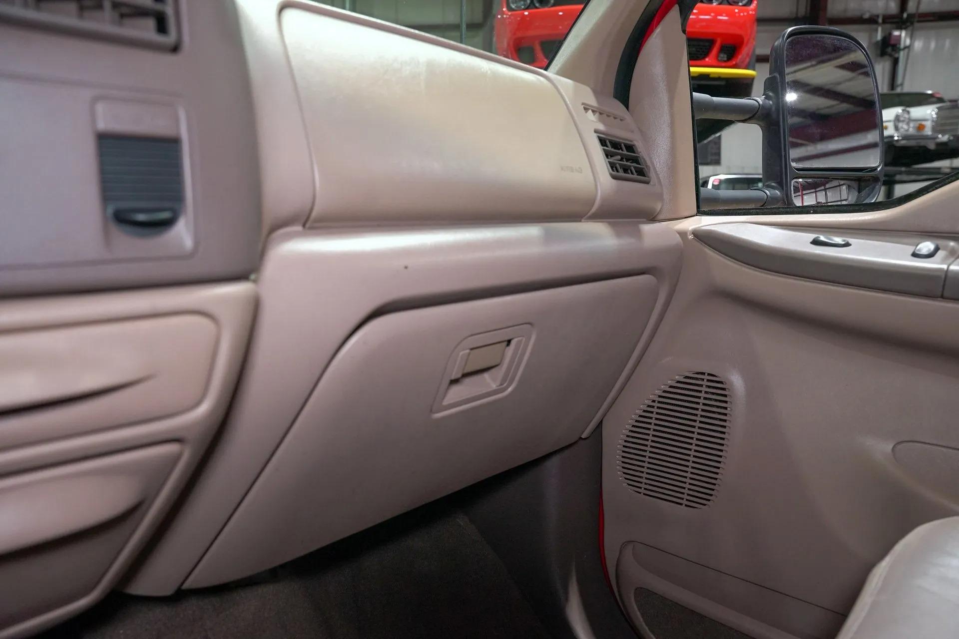 1999 Ford F-350 Super Duty Lariat