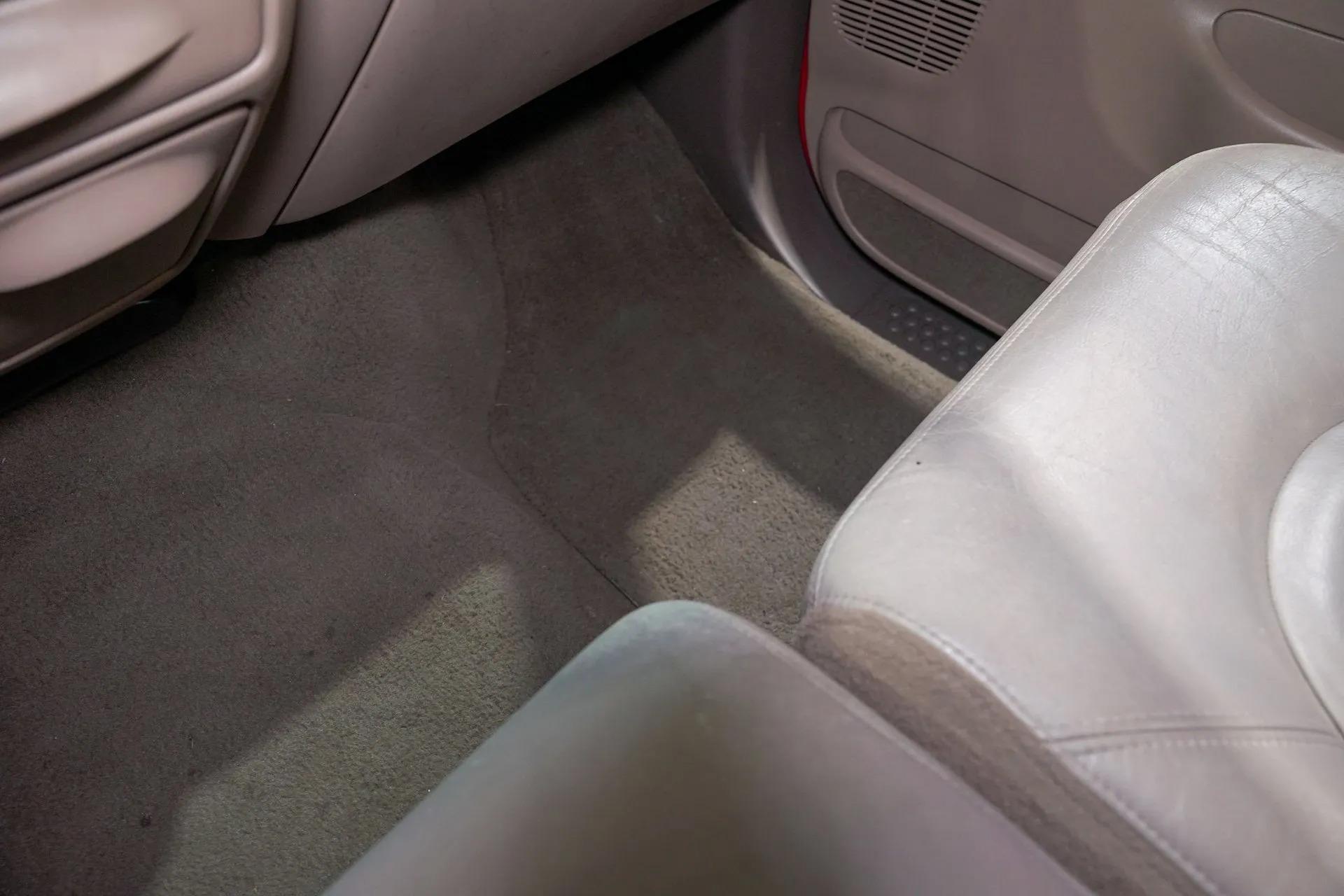 1999 Ford F-350 Super Duty Lariat