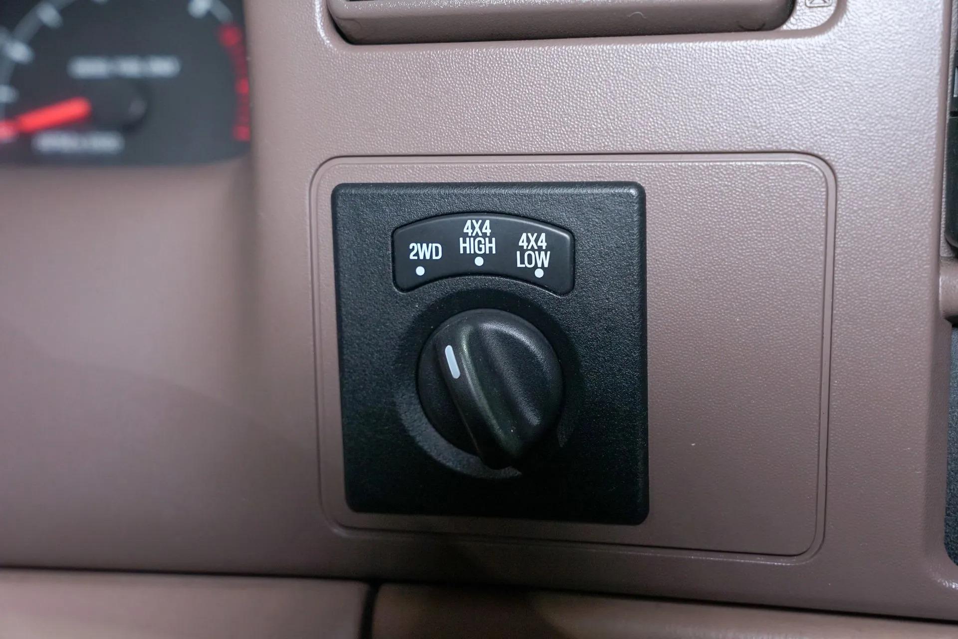 1999 Ford F-350 Super Duty Lariat