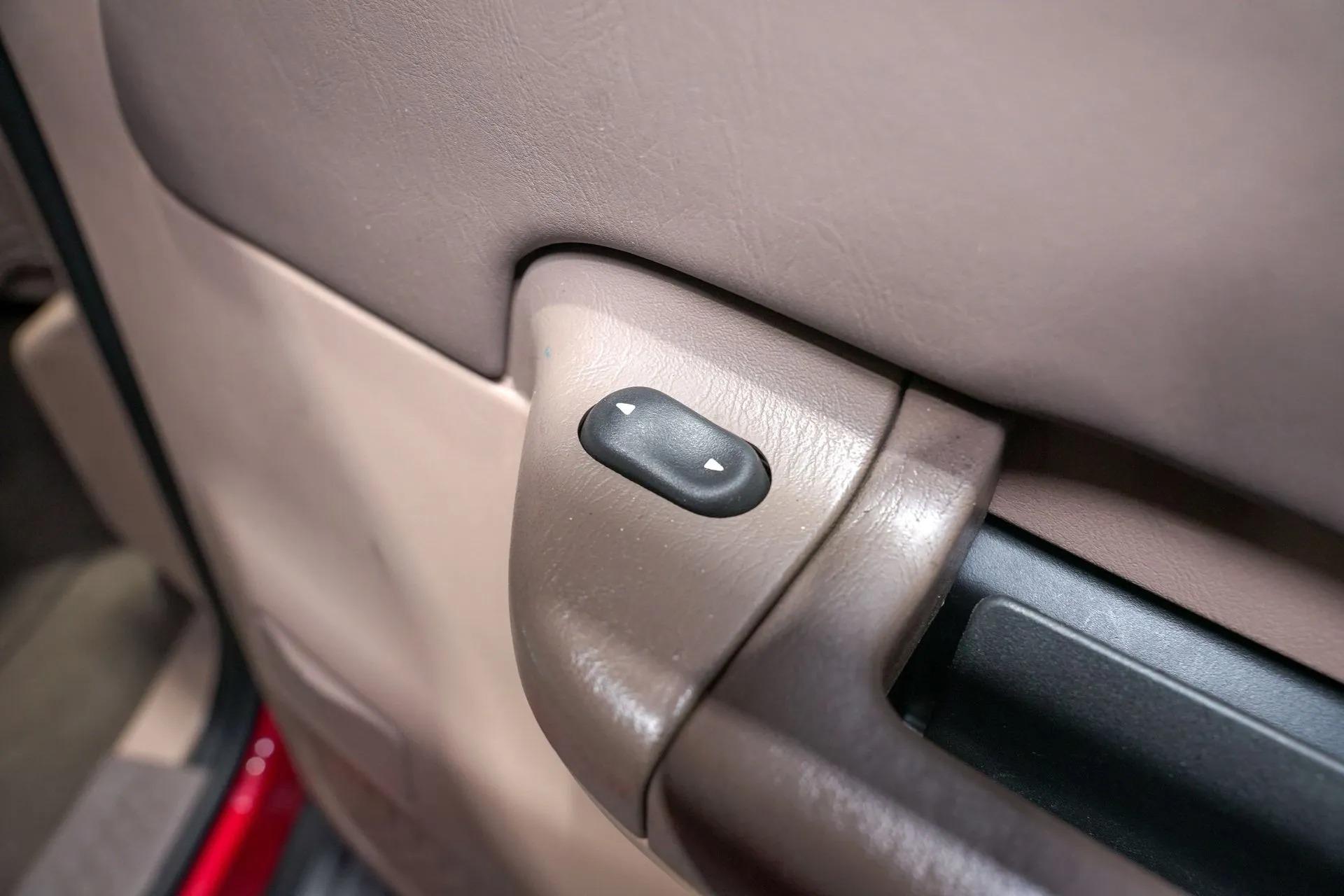 1999 Ford F-350 Super Duty Lariat