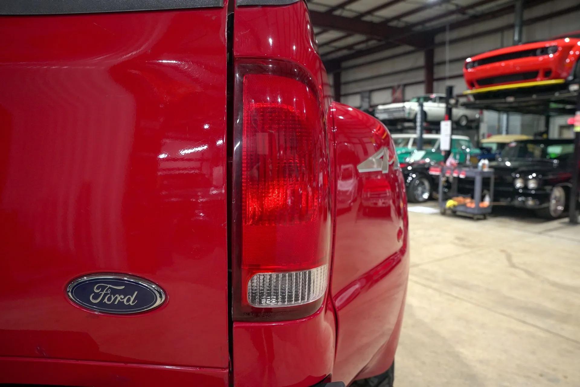 1999 Ford F-350 Super Duty Lariat