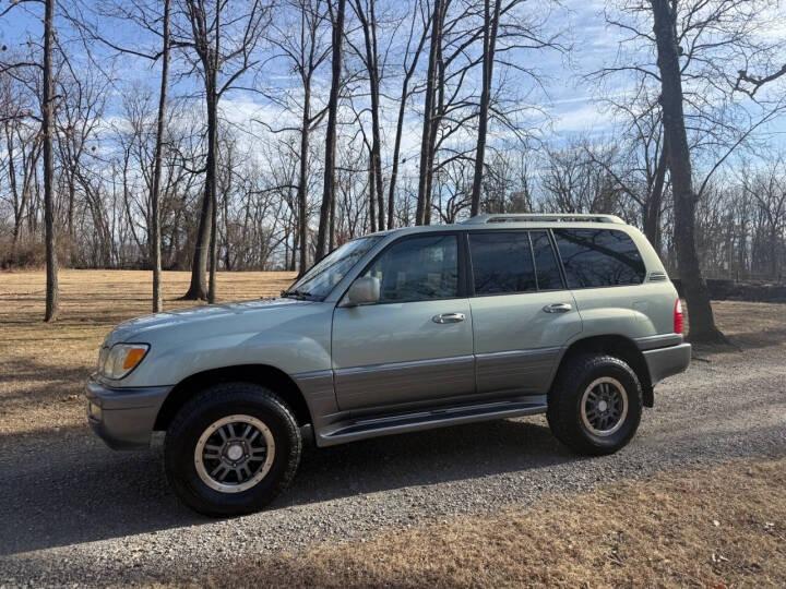 2004 Lexus LX 470
