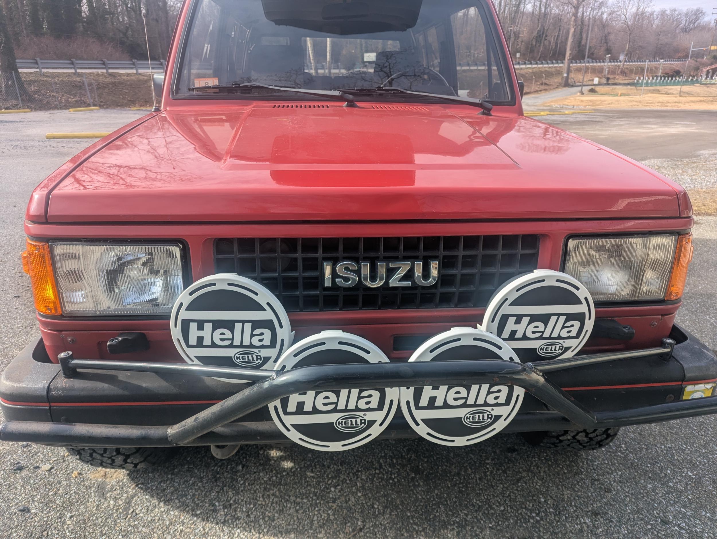 56k-Mile 1989 Isuzu Trooper RS