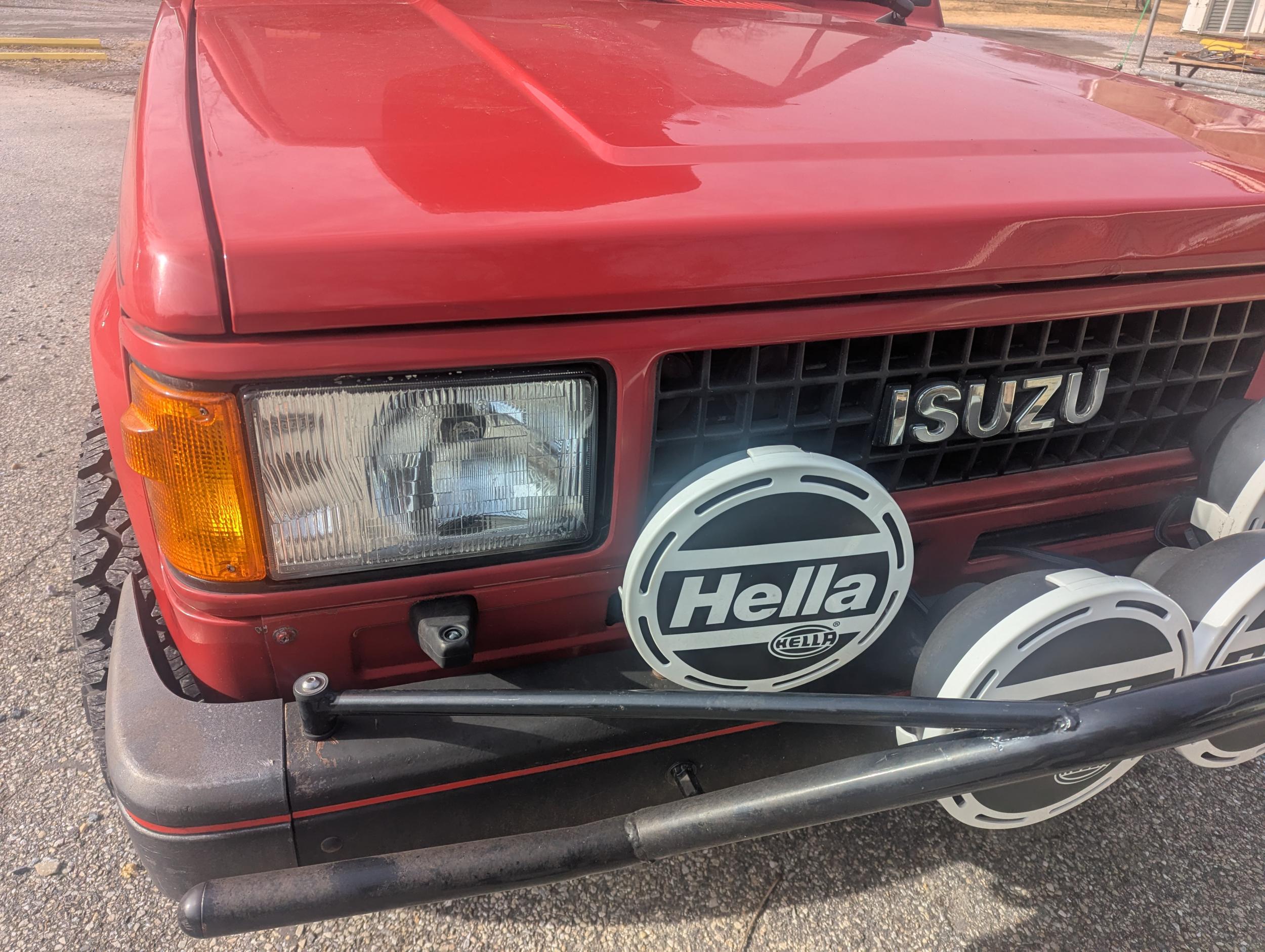 56k-Mile 1989 Isuzu Trooper RS