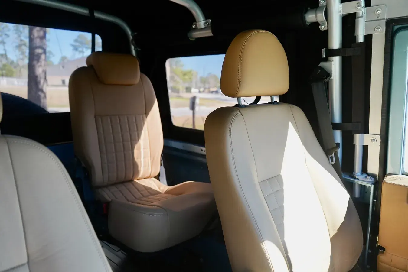 2022 Osprey Defender