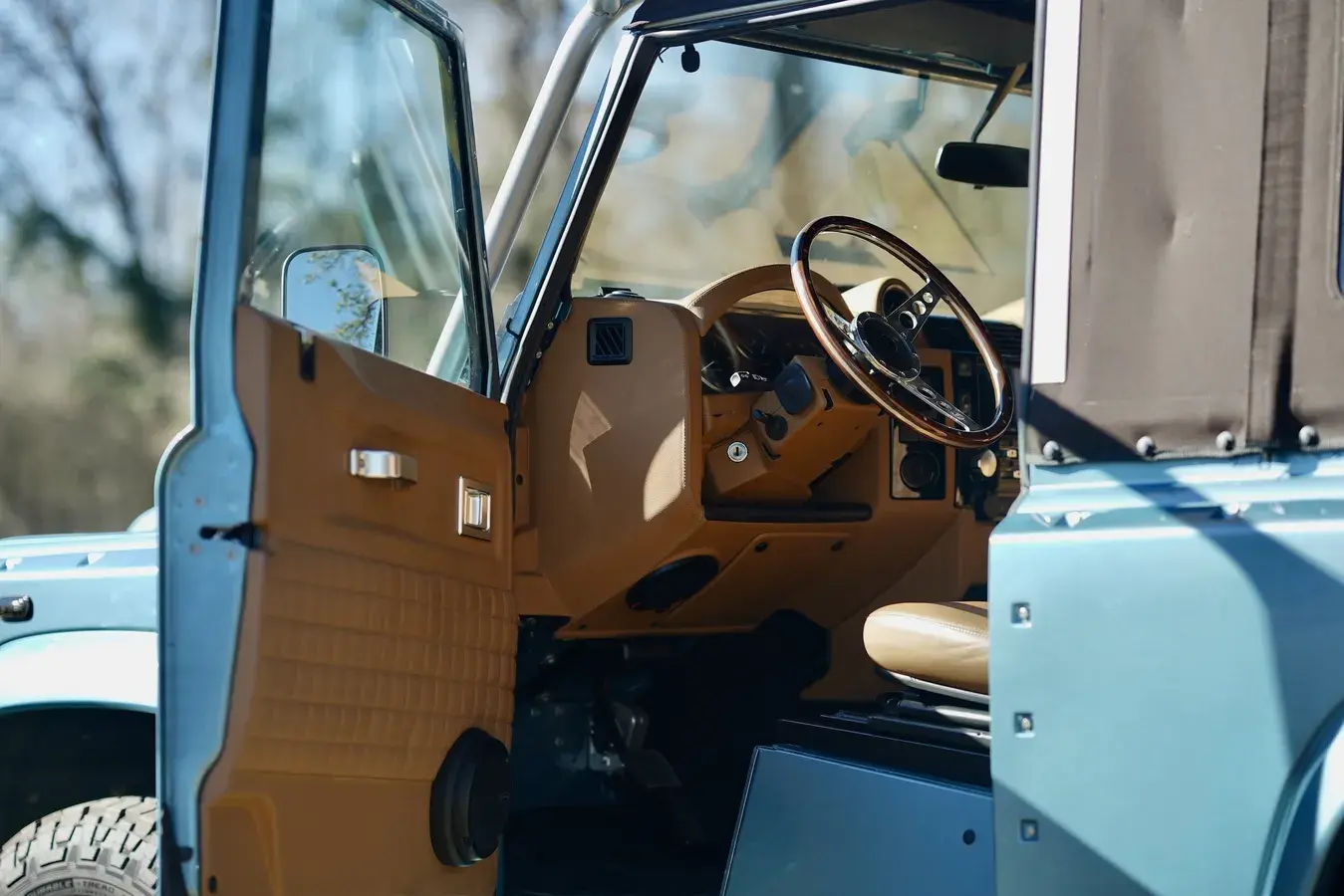 2022 Osprey Defender