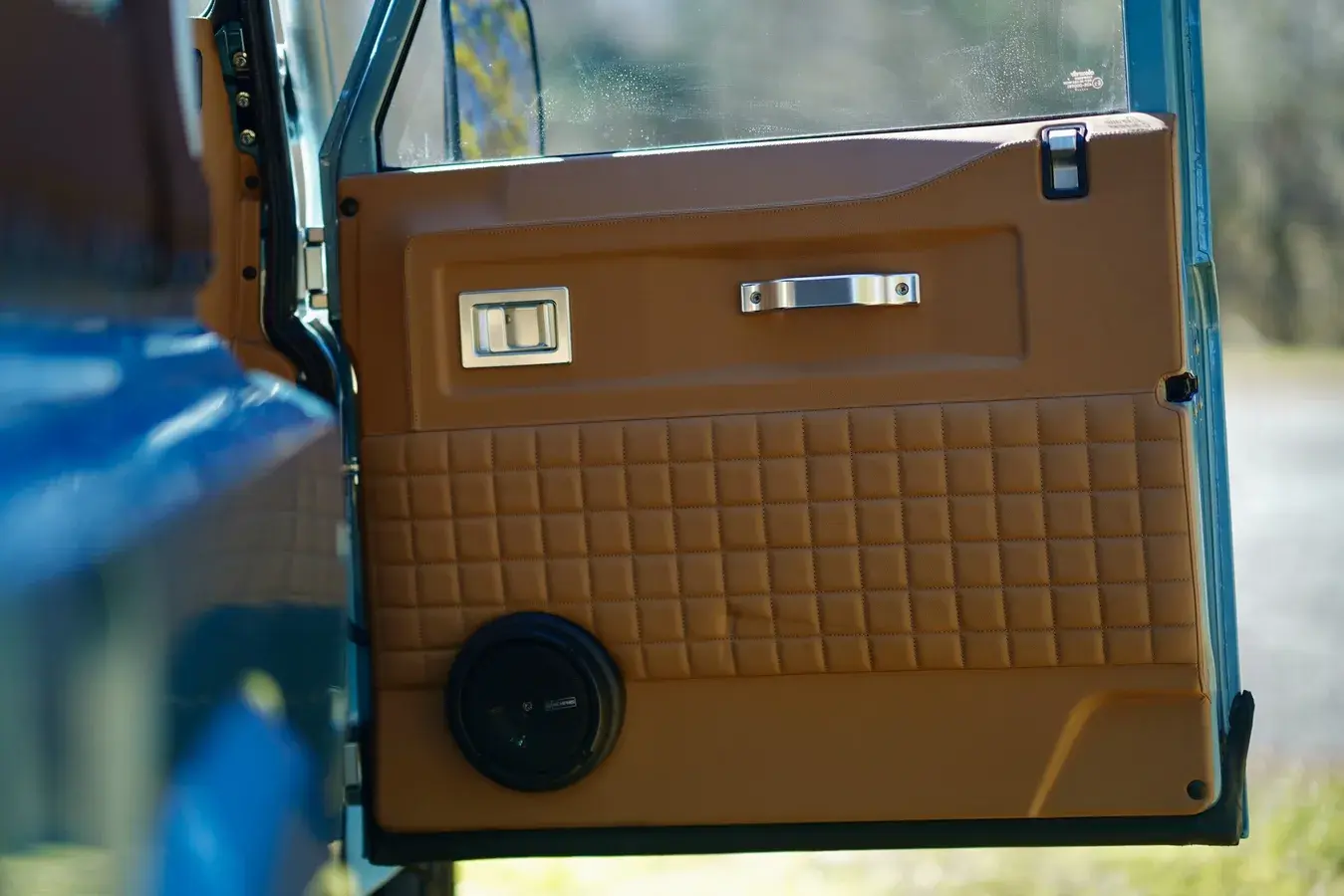 2022 Osprey Defender