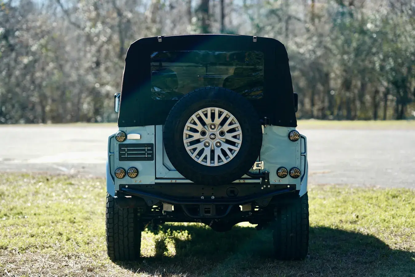 2022 Osprey Defender