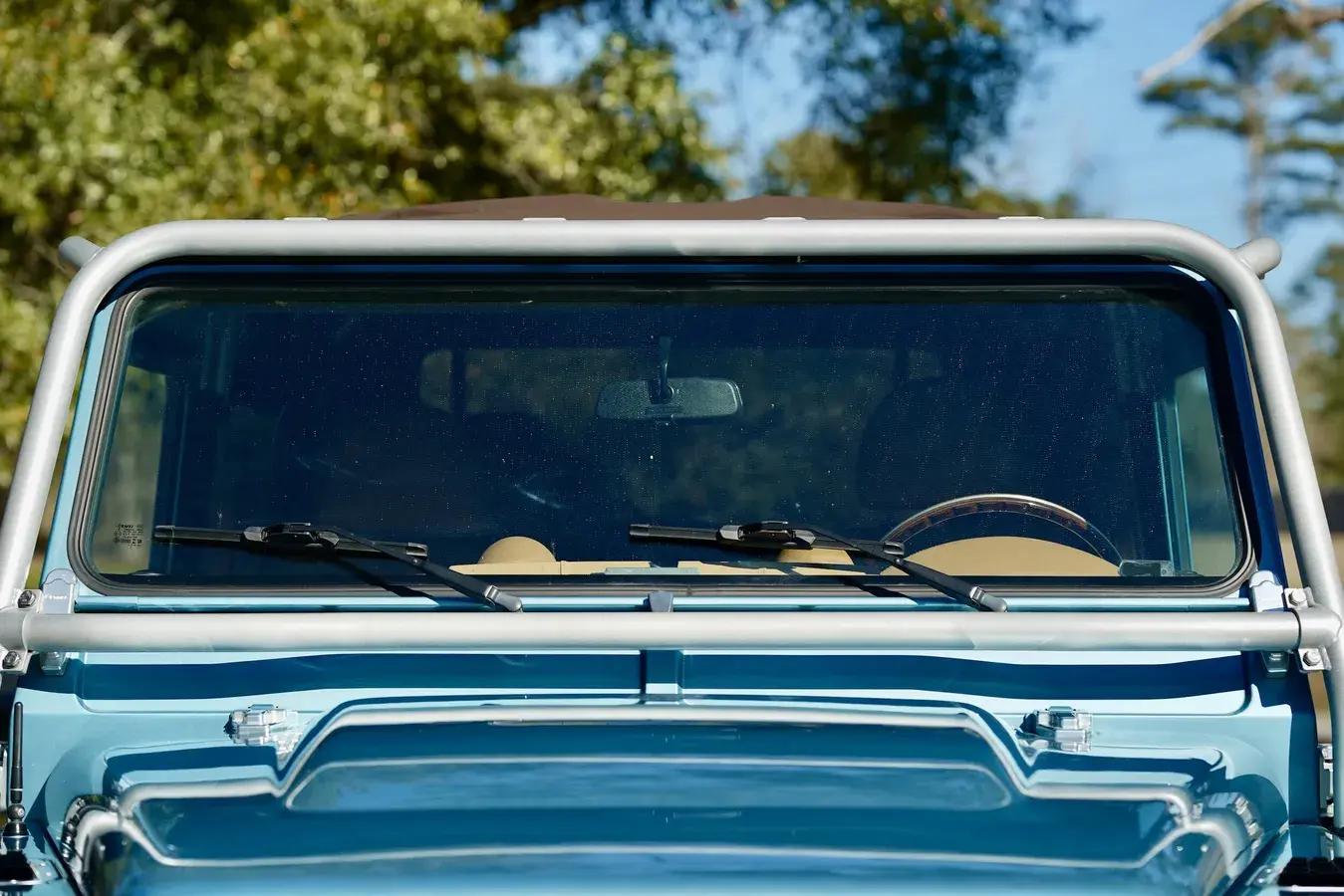 2022 Osprey Defender