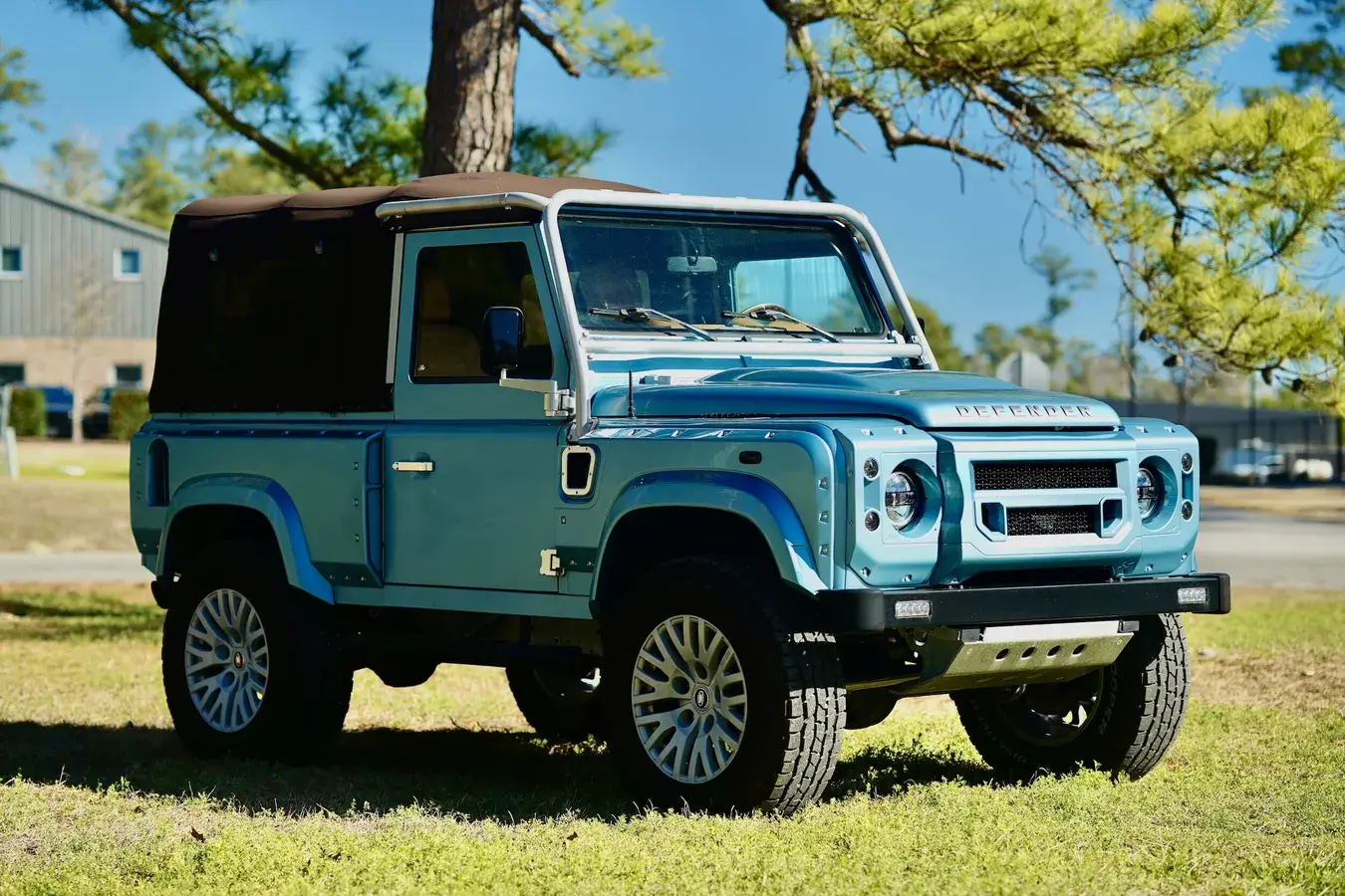 2022 Osprey Defender