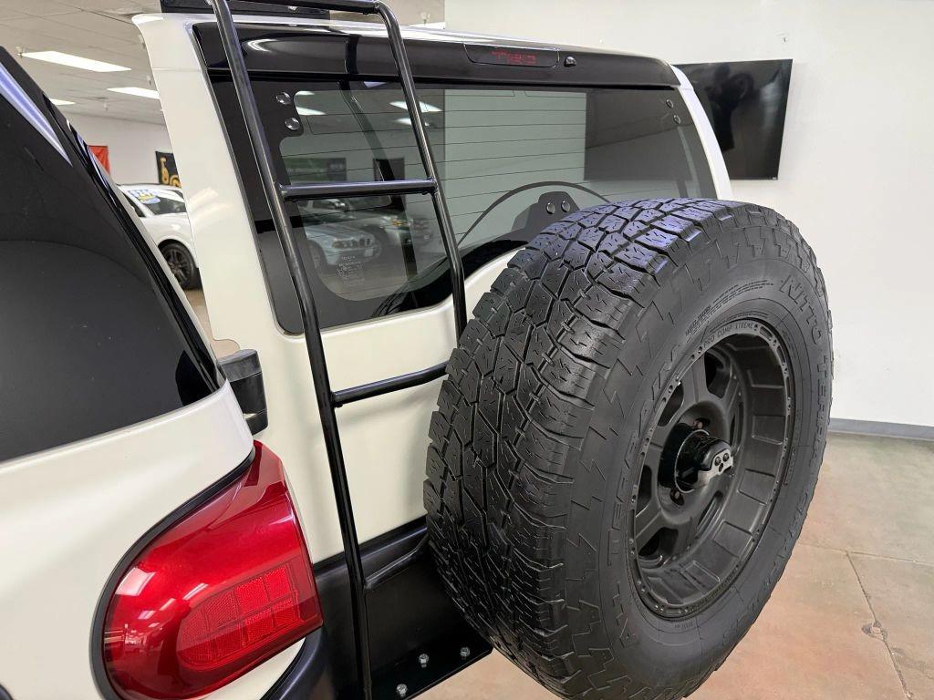 2014 Toyota FJ Cruiser - 5