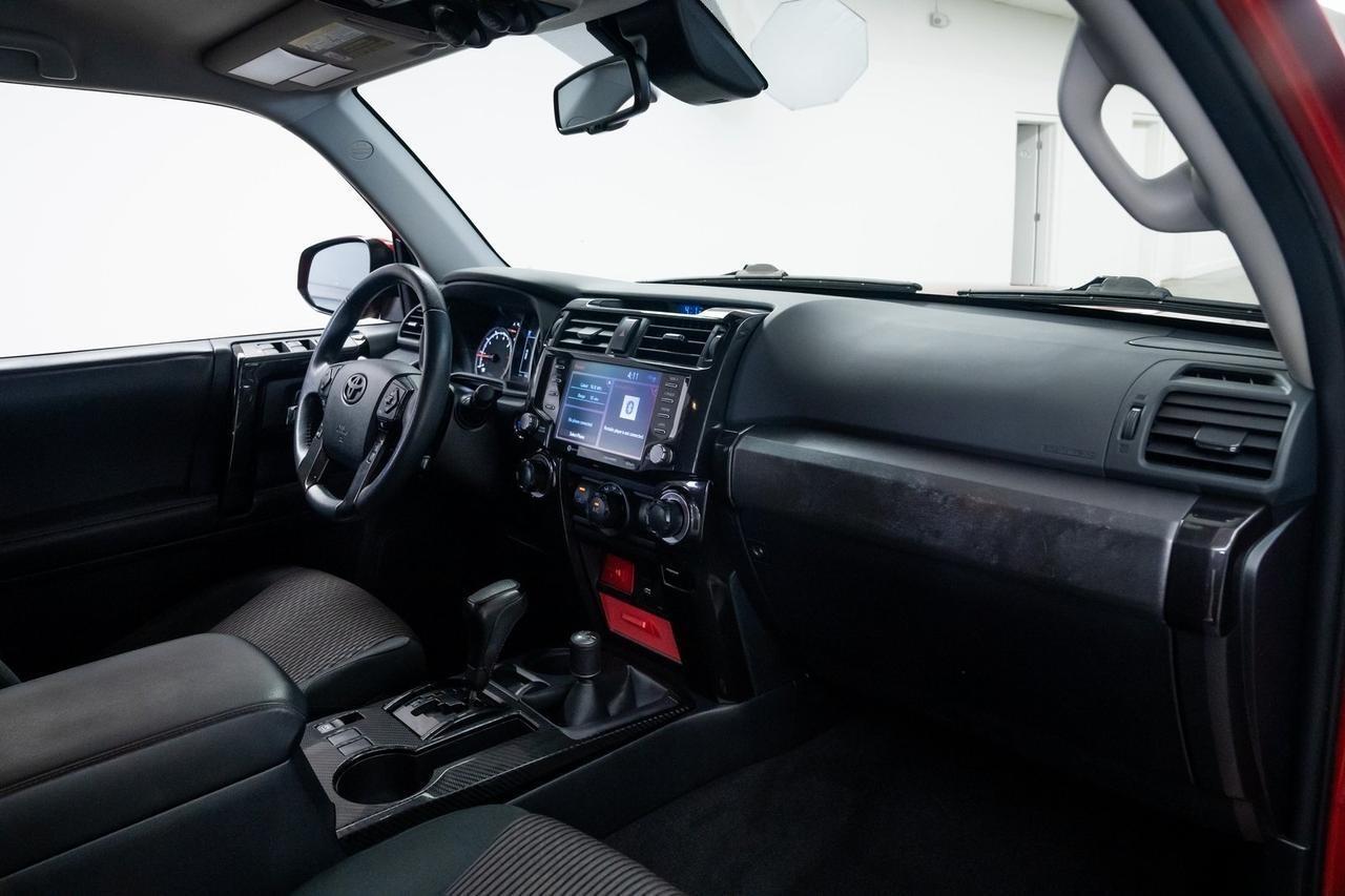 2022 Toyota 4Runner TRD Off-Road