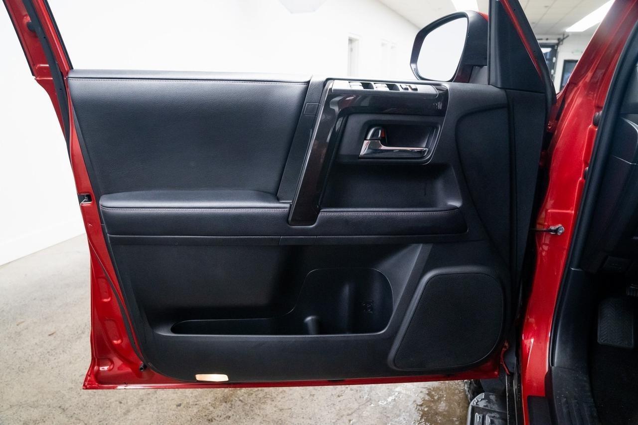 2022 Toyota 4Runner TRD Off-Road