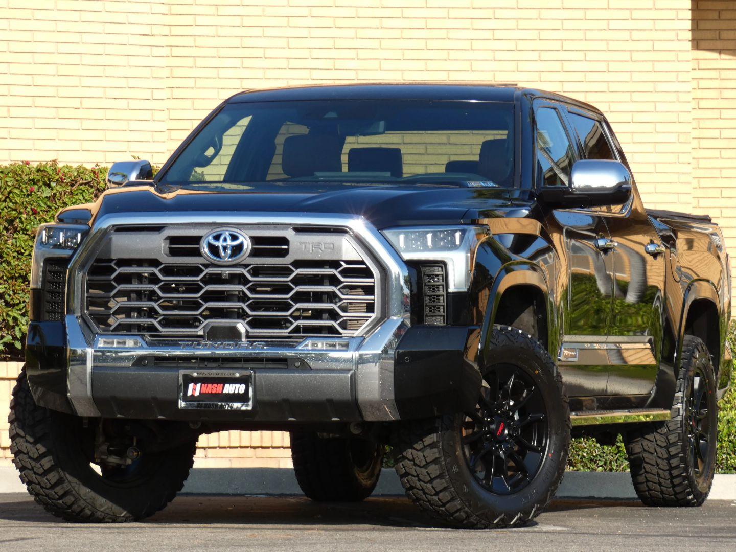 2024 Toyota Tundra 1974 Edition - 3
