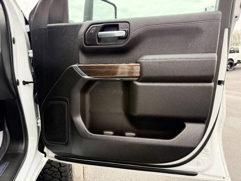 2022 Chevrolet Silverado 1500 Limited LT Trail Boss