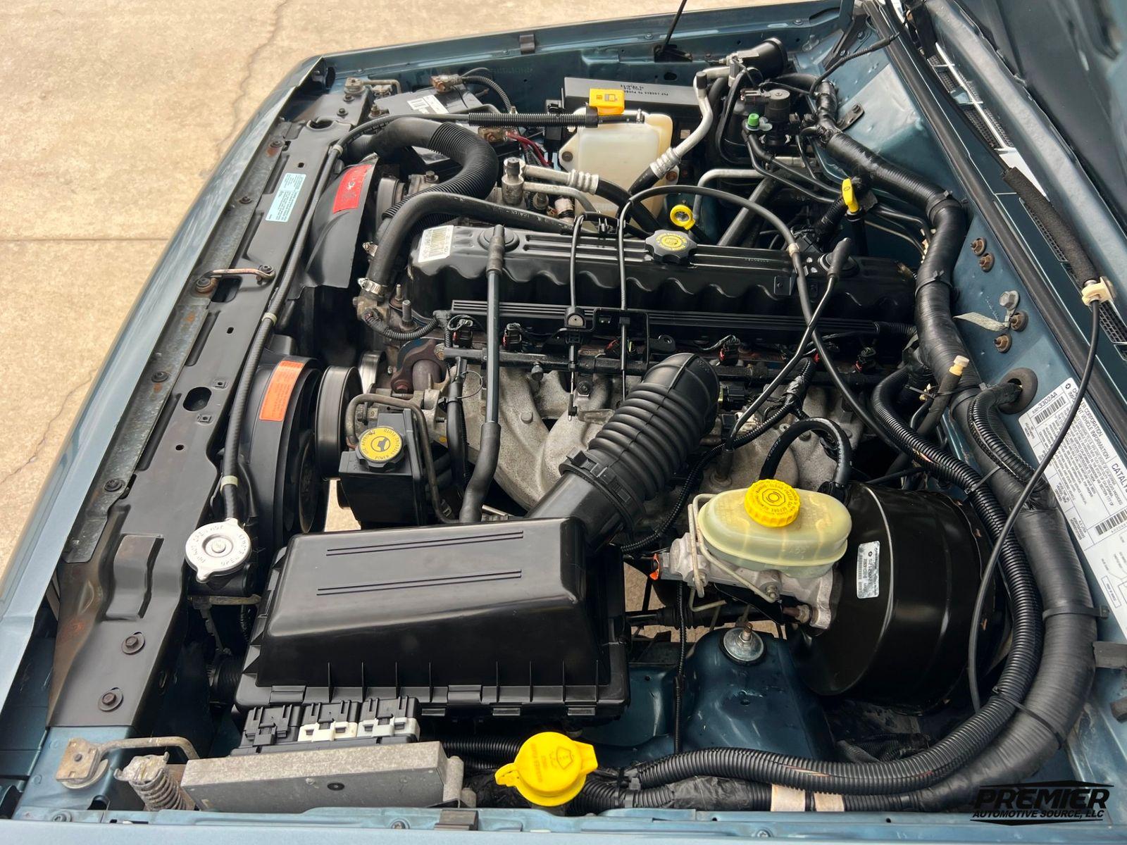 1999 Jeep Cherokee Sport