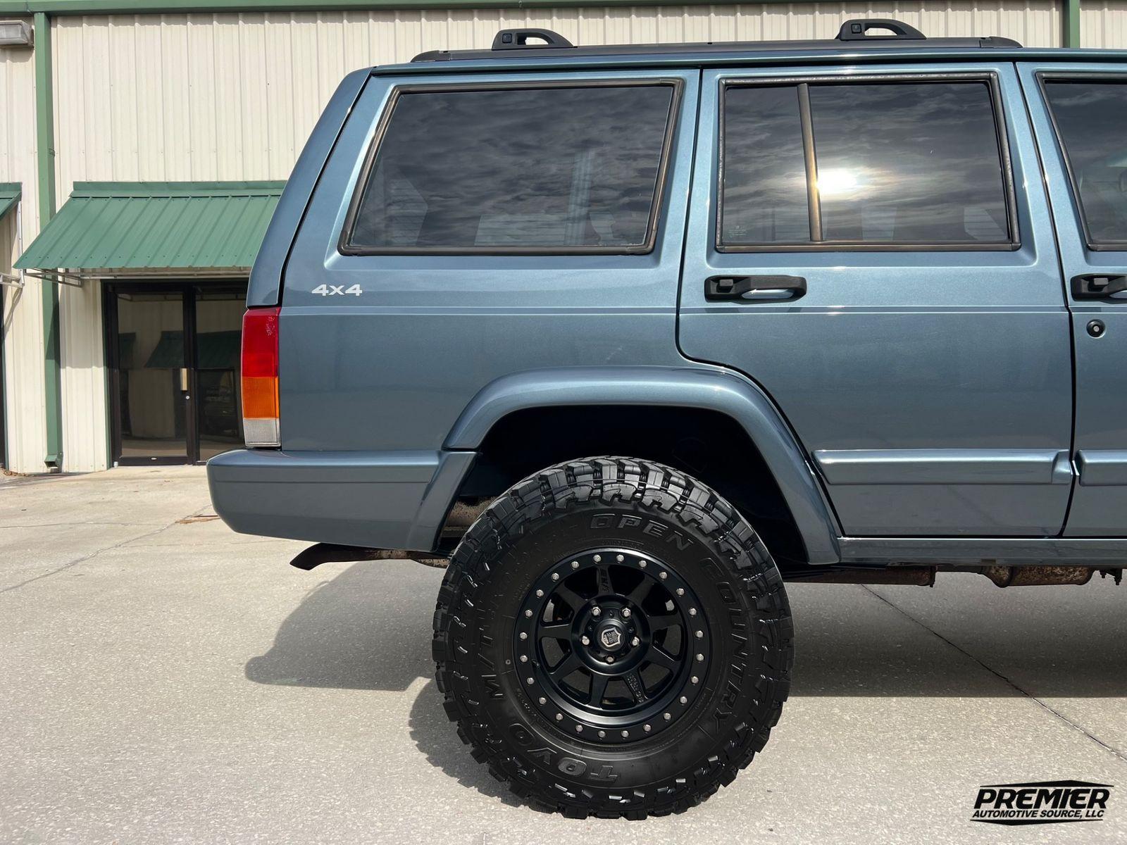 1999 Jeep Cherokee Sport
