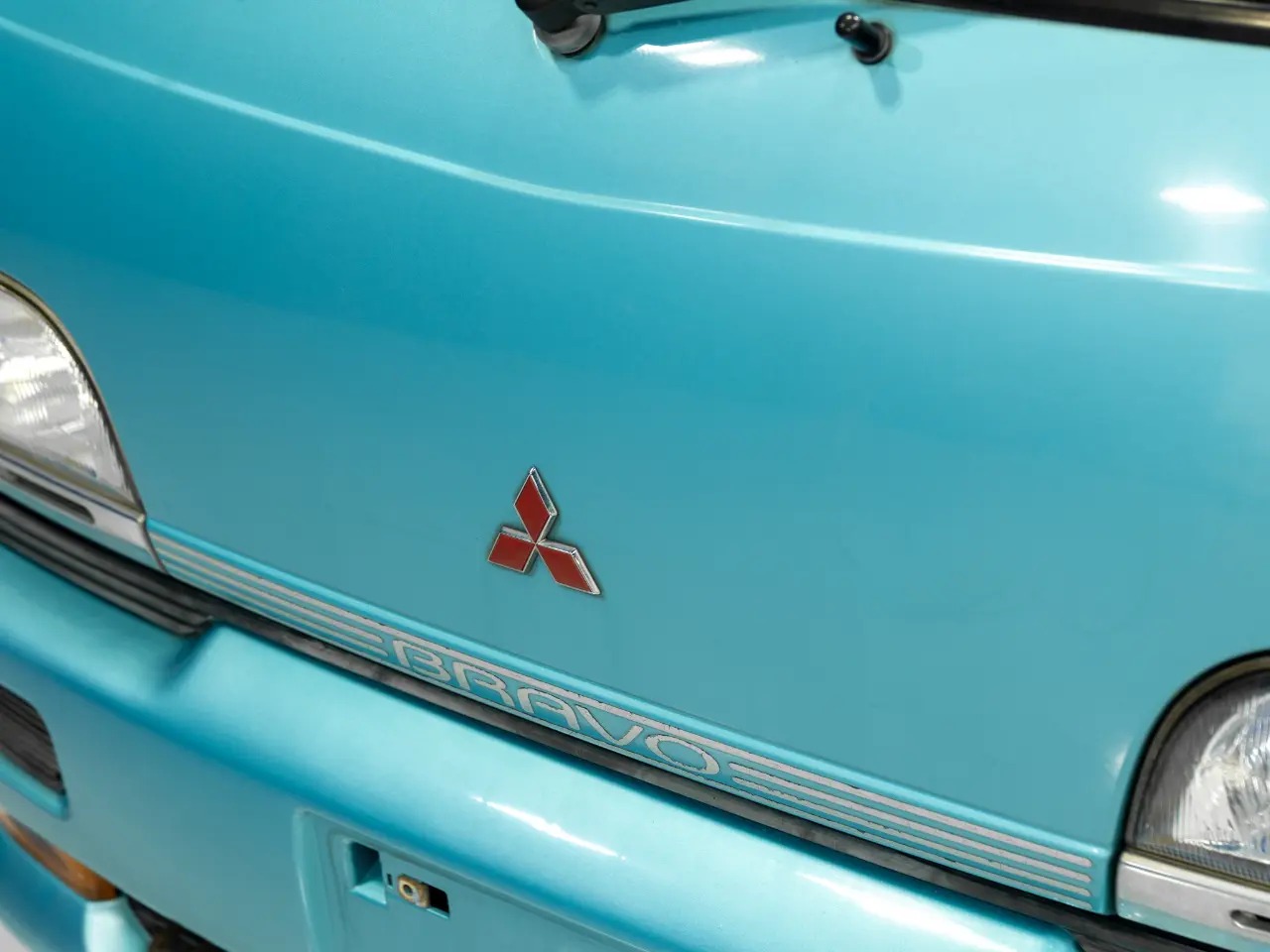 1998 Mitsubishi Bravo Exceed