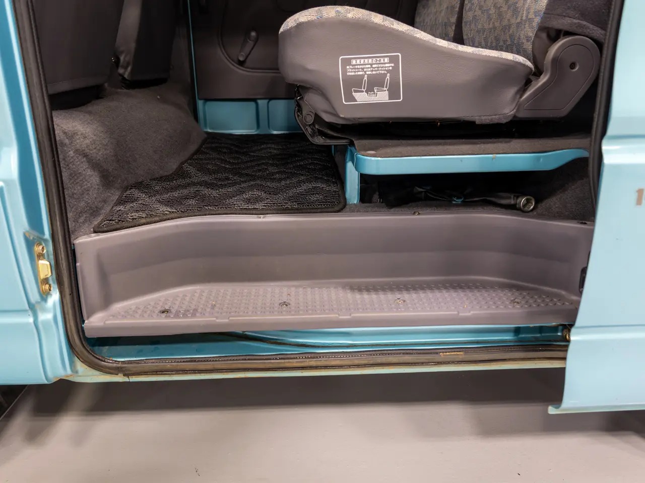 1998 Mitsubishi Bravo Exceed