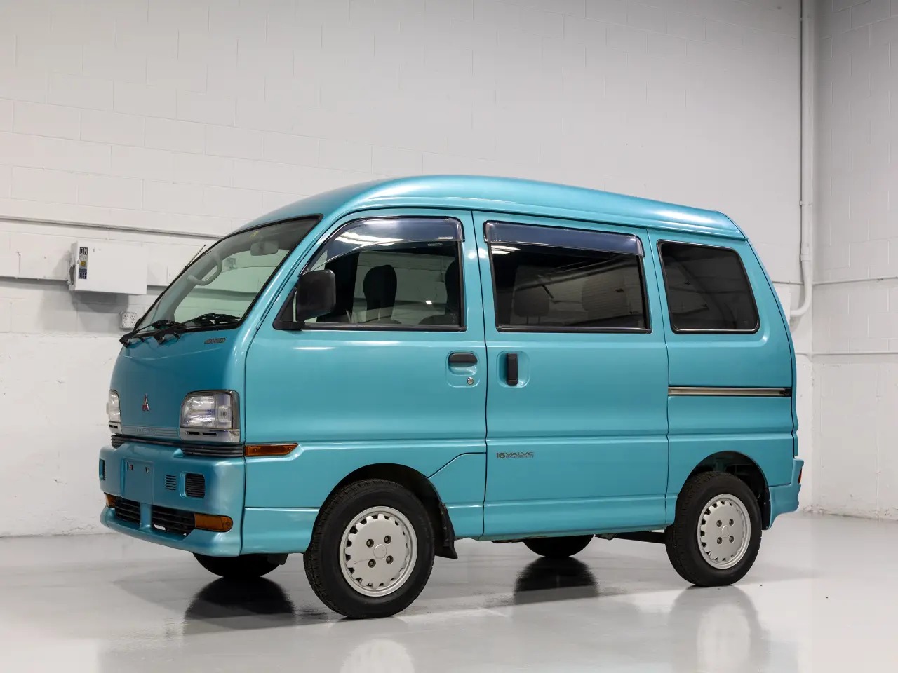 1998 Mitsubishi Bravo Exceed