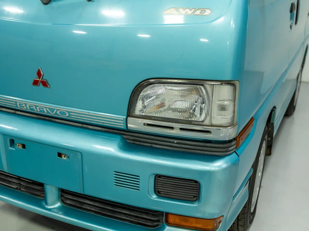 1998 Mitsubishi Bravo Exceed