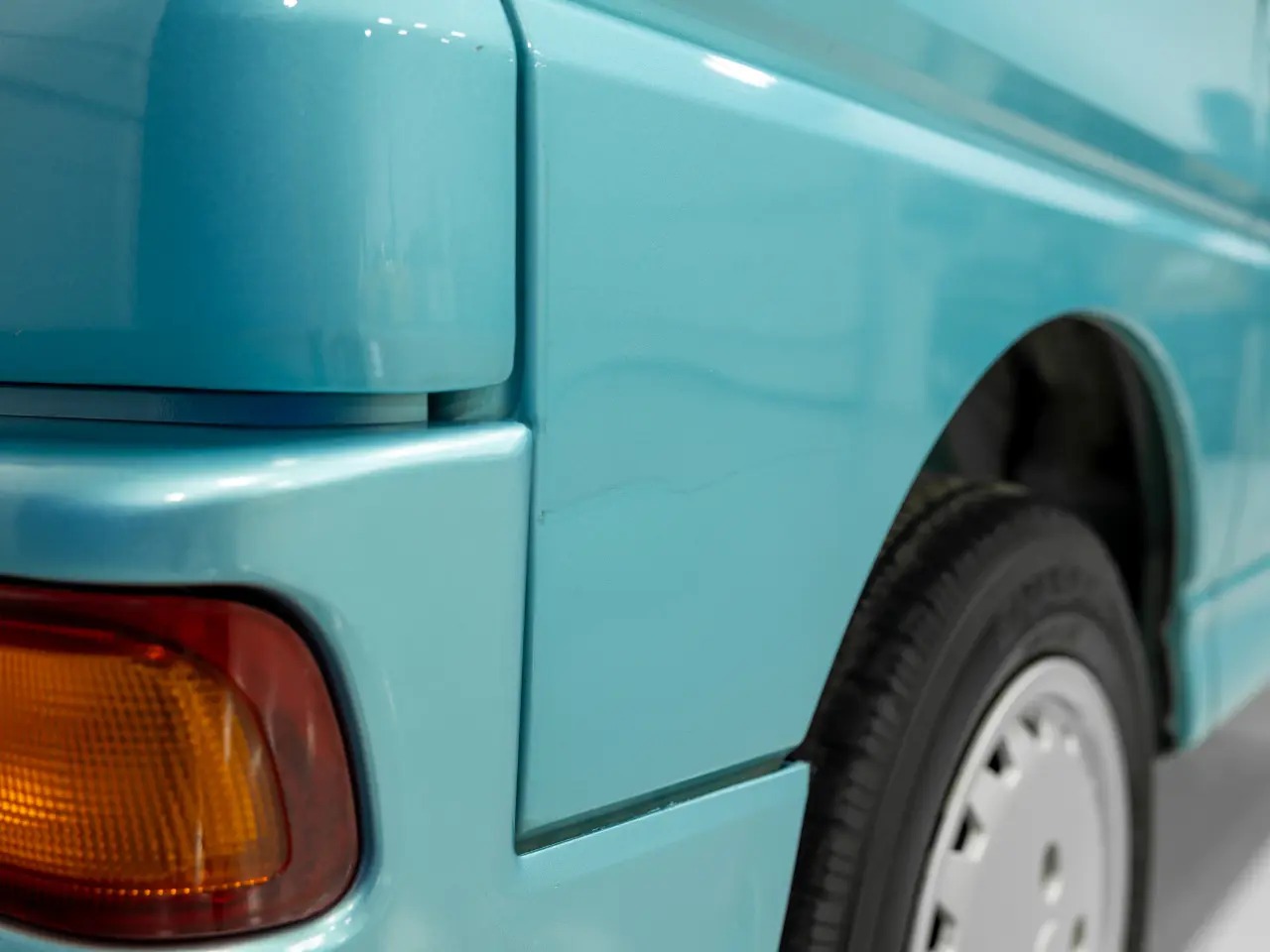 1998 Mitsubishi Bravo Exceed