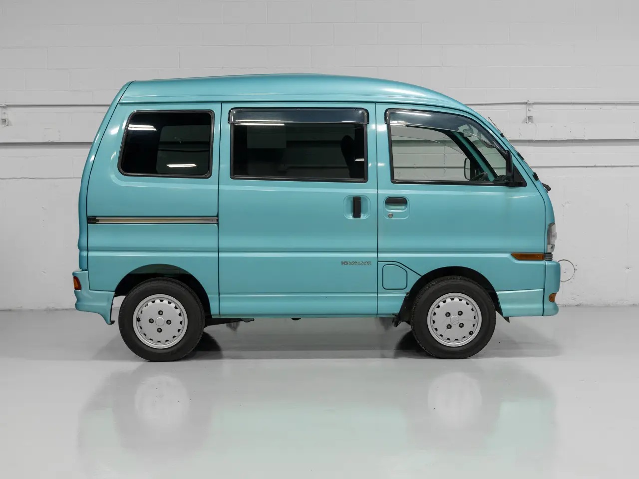 1998 Mitsubishi Bravo Exceed