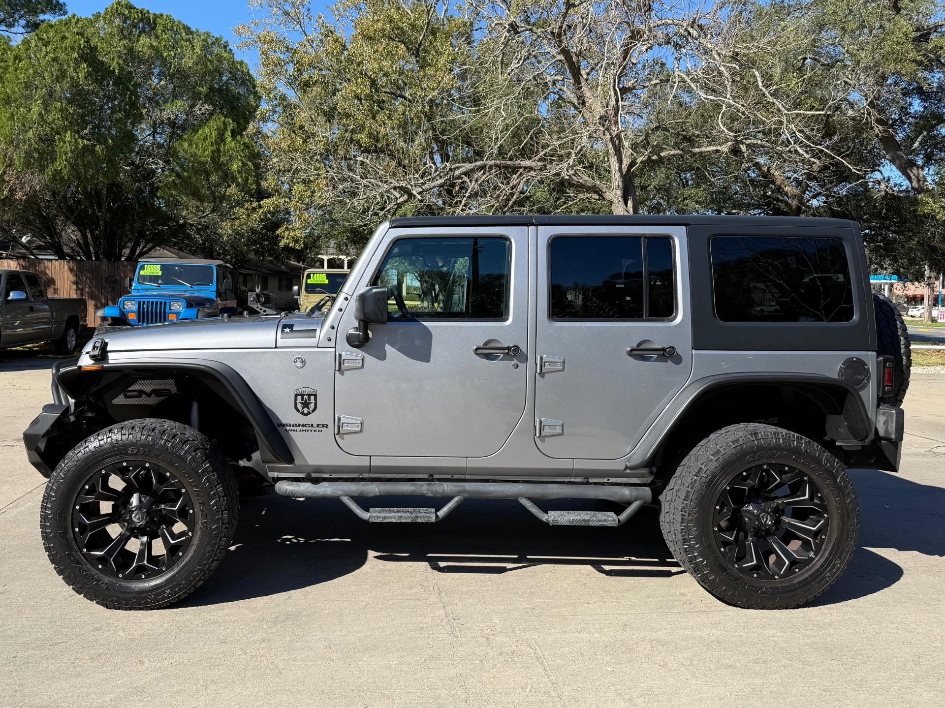 2017 Jeep Wrangler Unlimited Sport