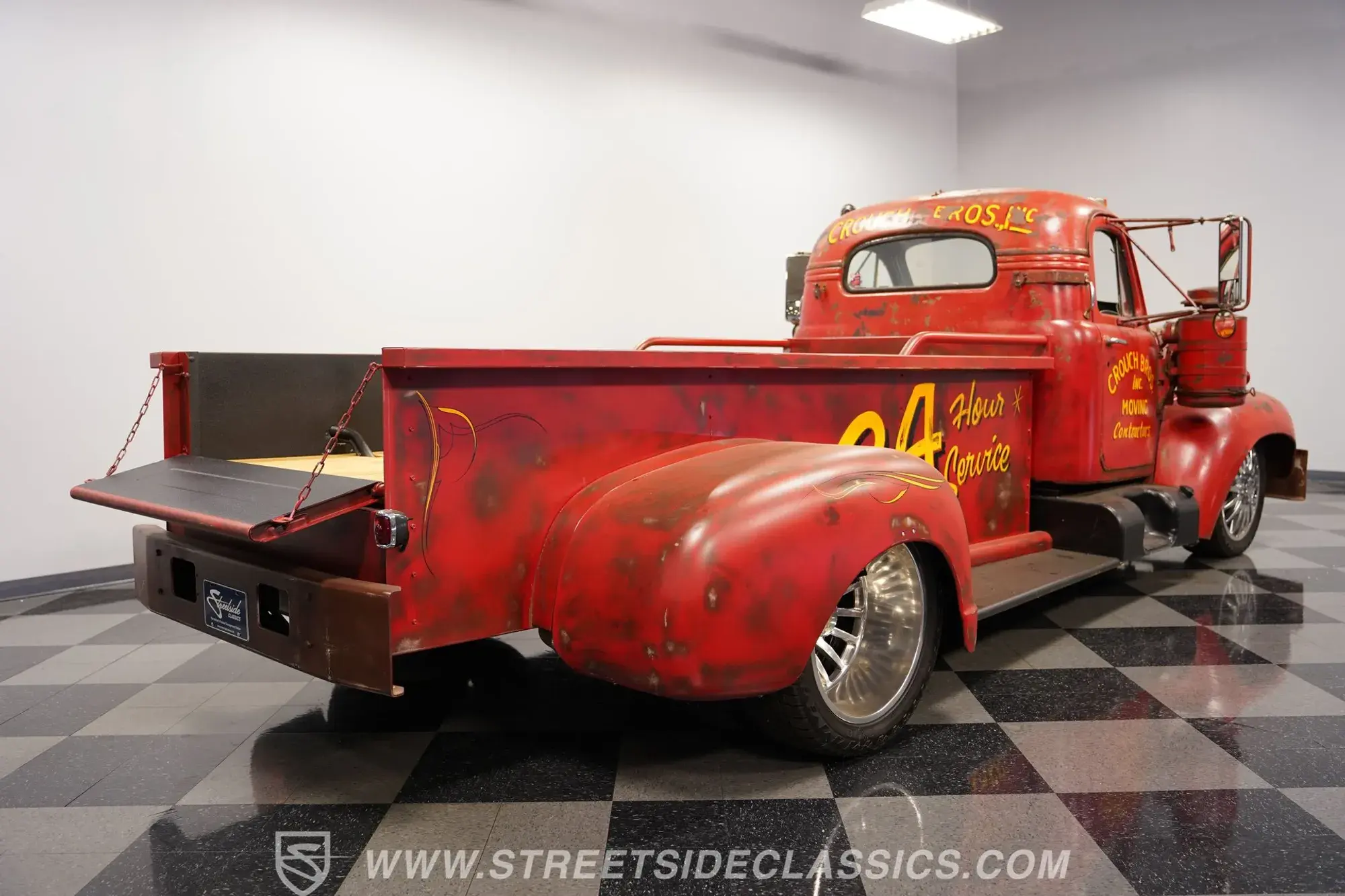 1960 Mack B-Series Replica Dually