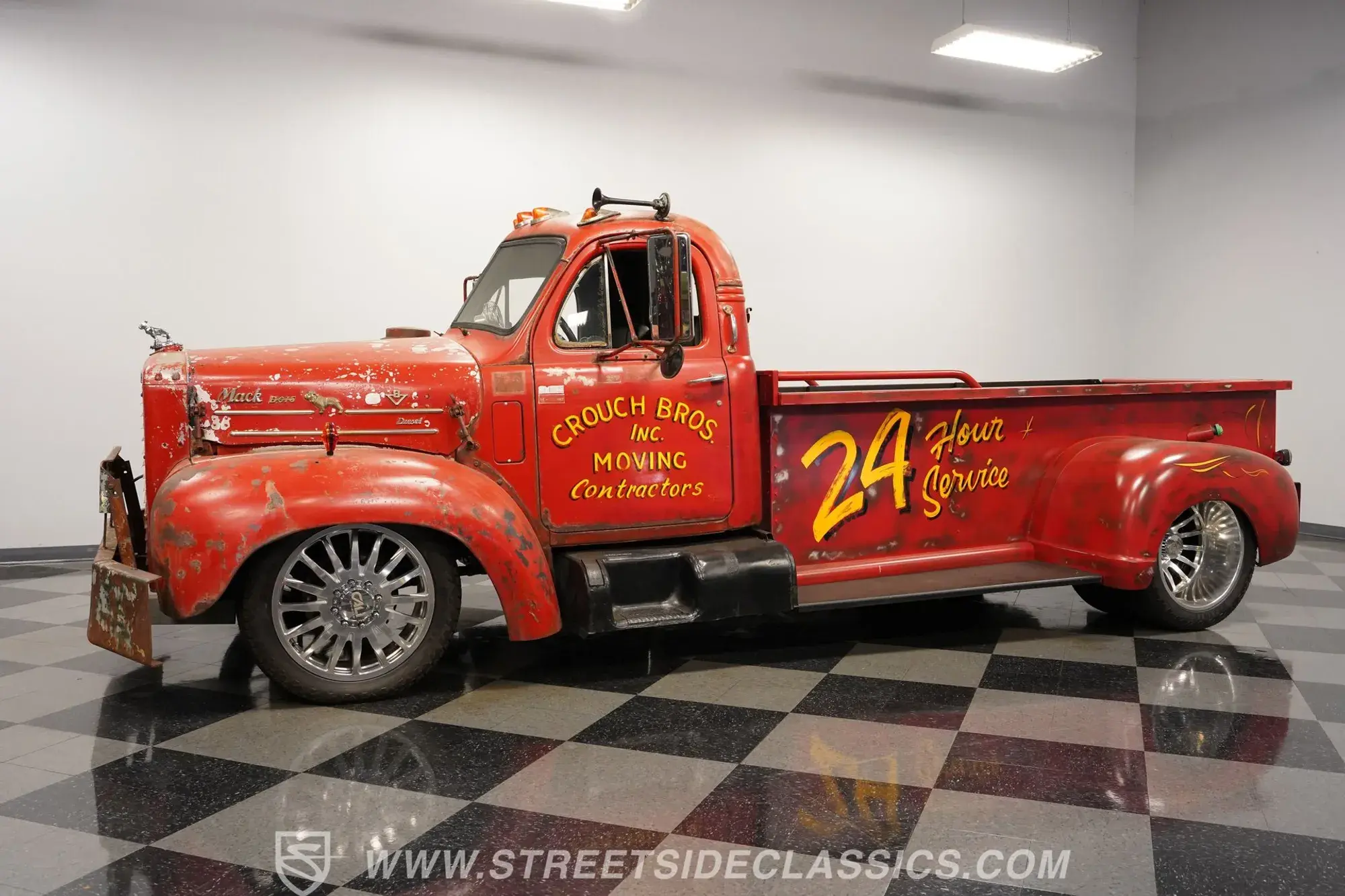 1960 Mack B-Series Replica Dually - 3